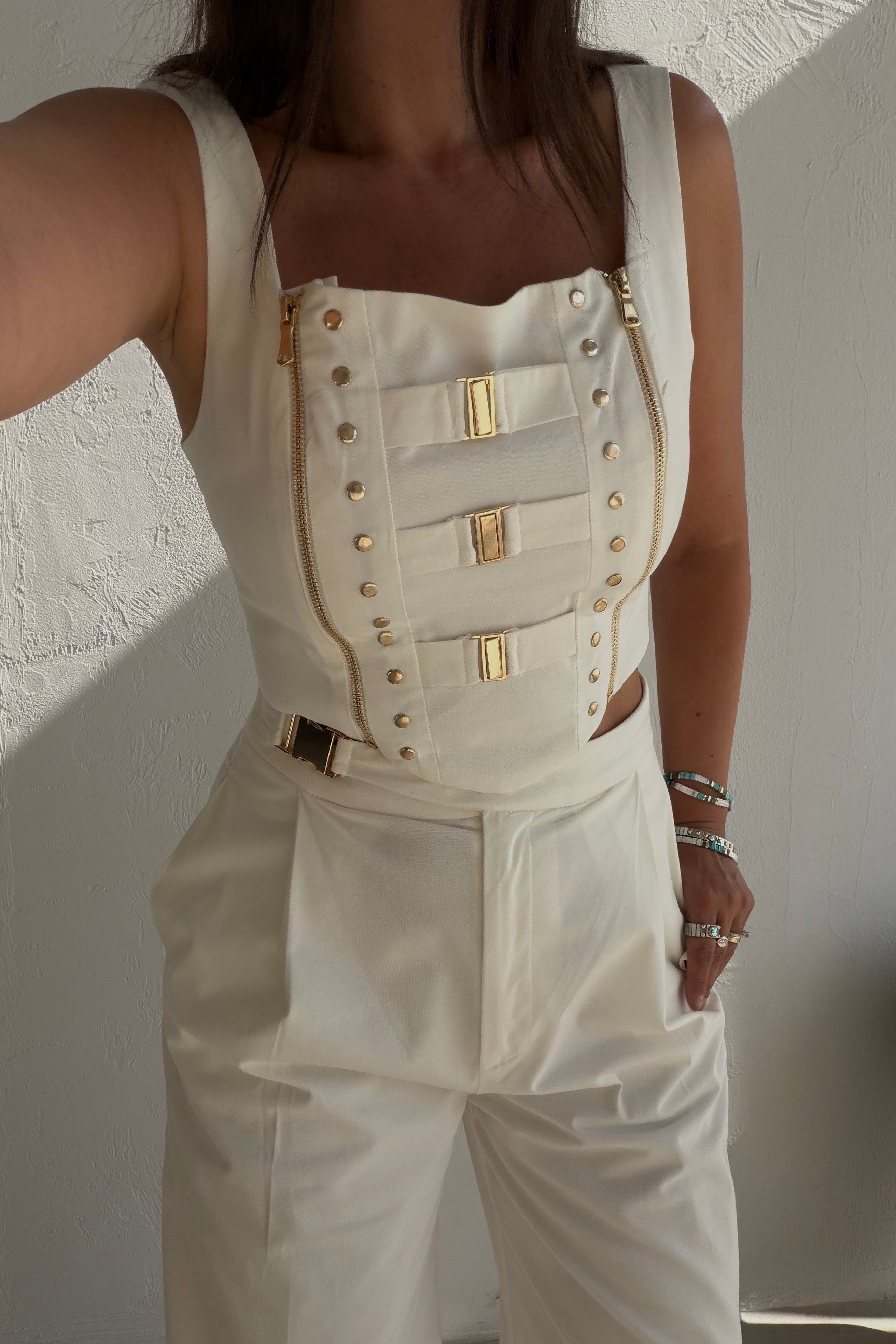 Modern Korse Takım EKRU