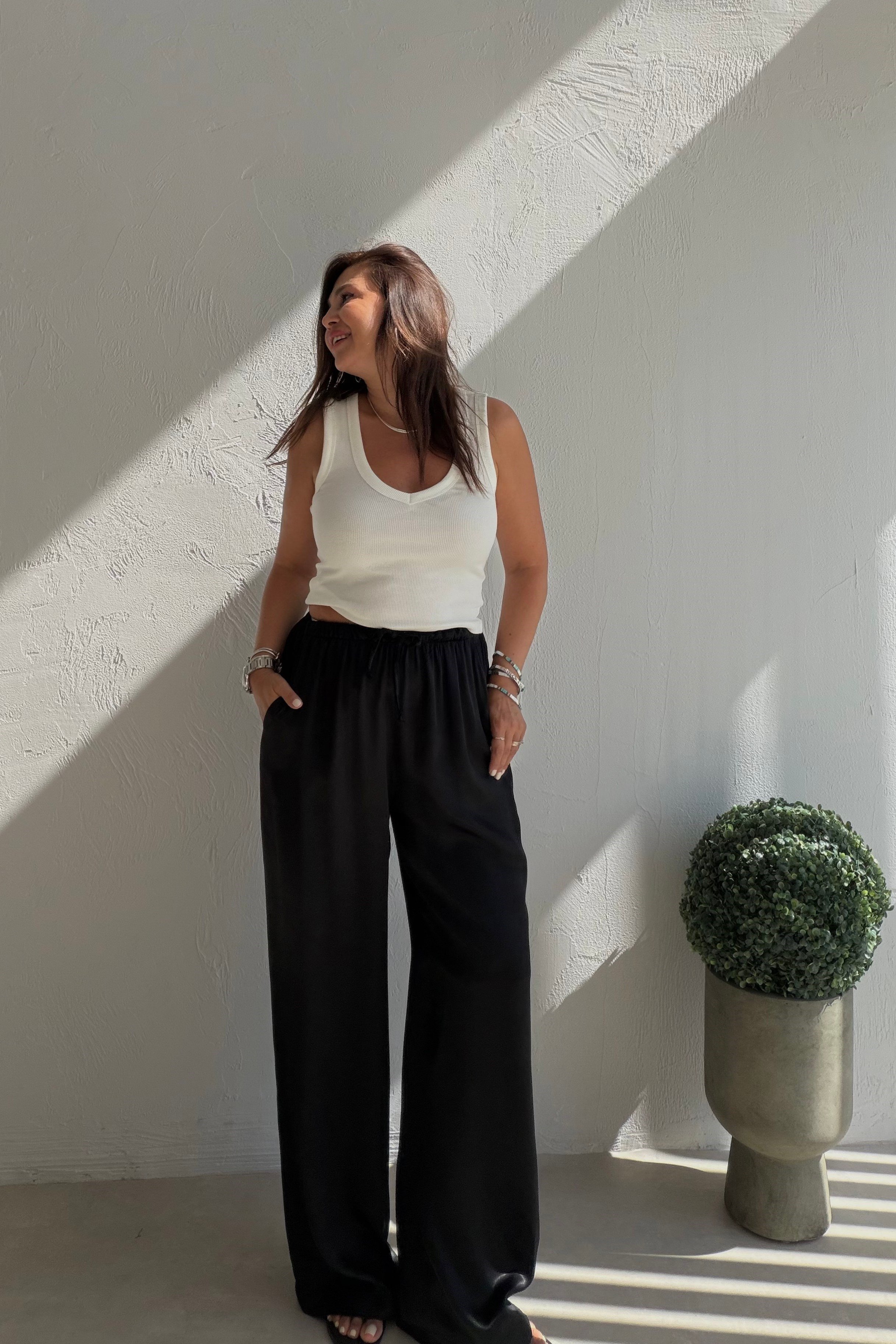 Saten Dökümlü Pantalon SİYAH