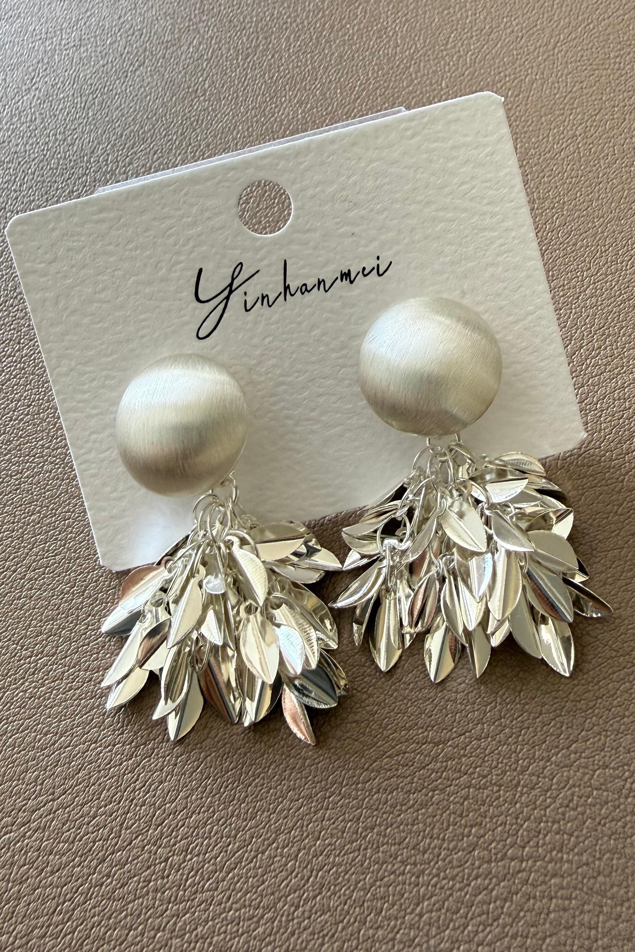 Silver Yapraklı Küpe 