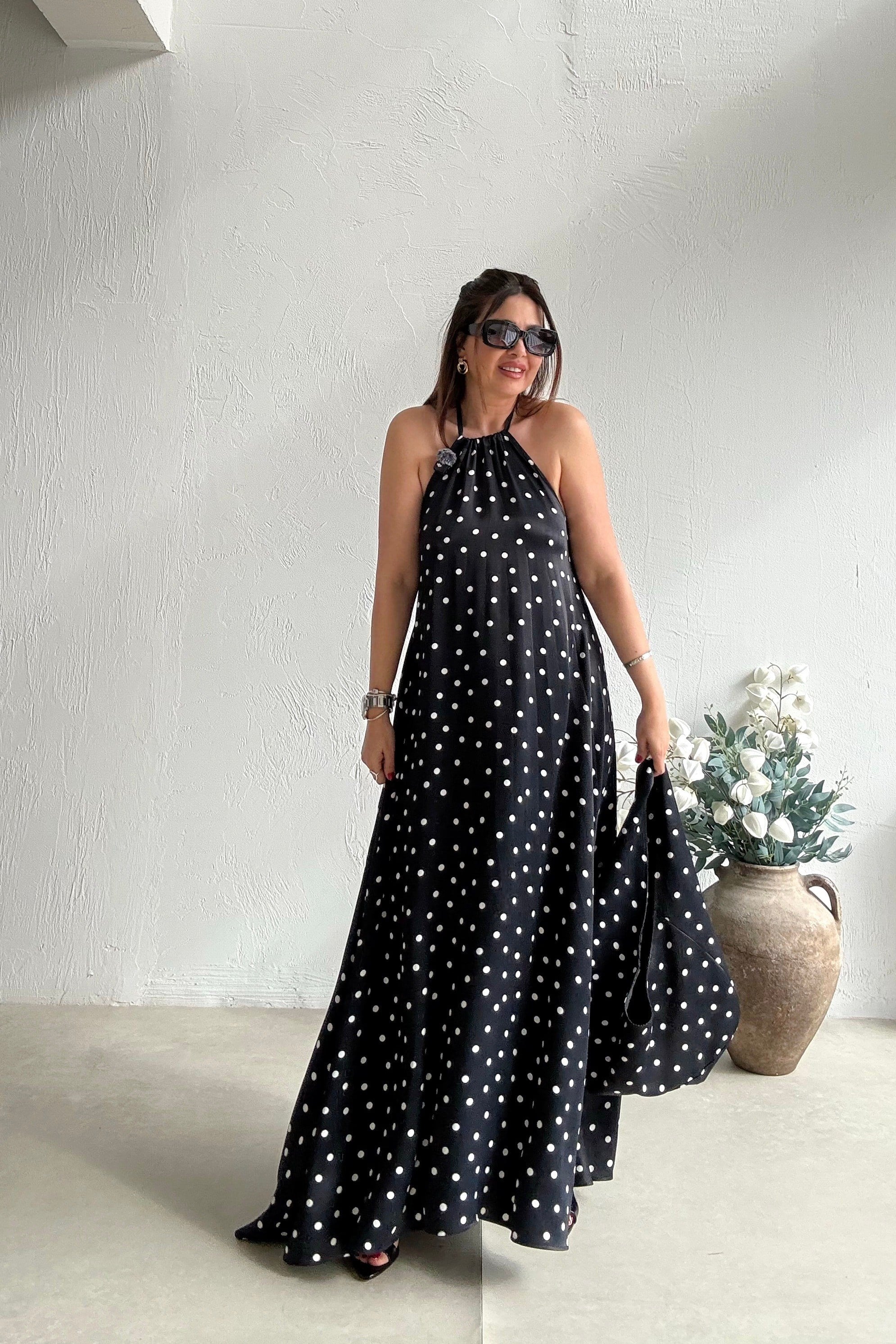 Siyah Çantalı Uçuş Elbise 