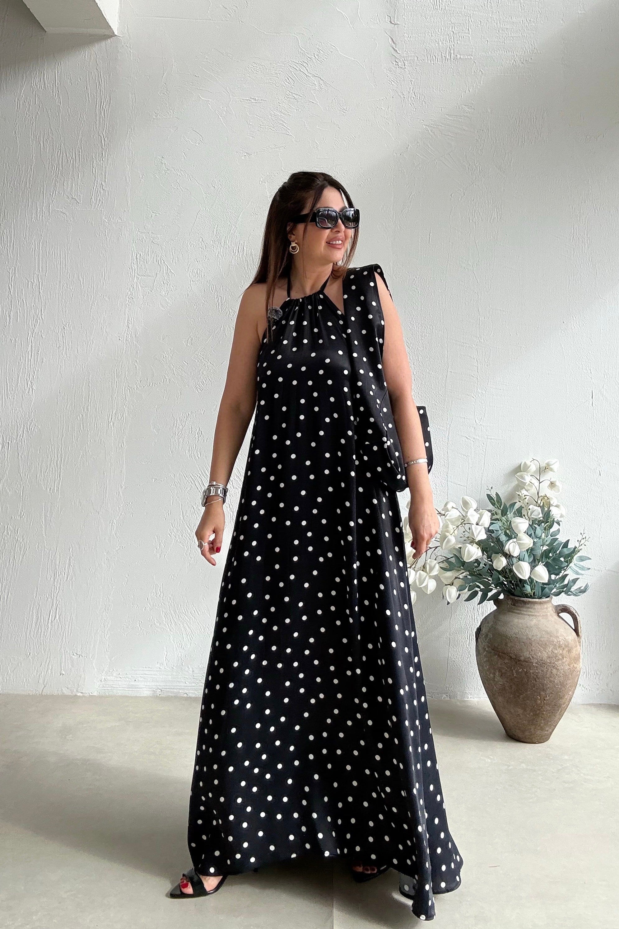 Siyah Çantalı Uçuş Elbise 