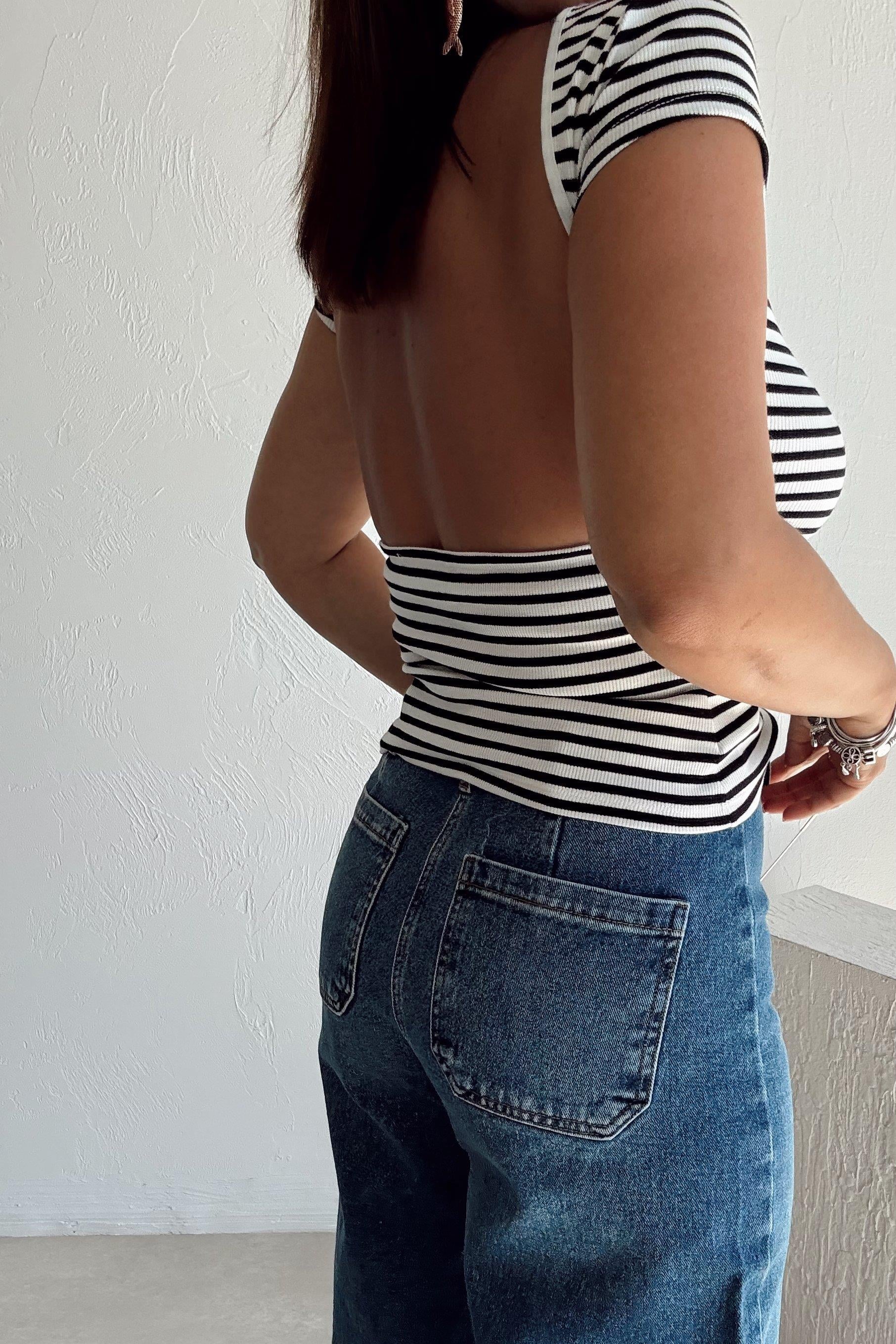 Siyah Çizgili Dekolteli Basic 