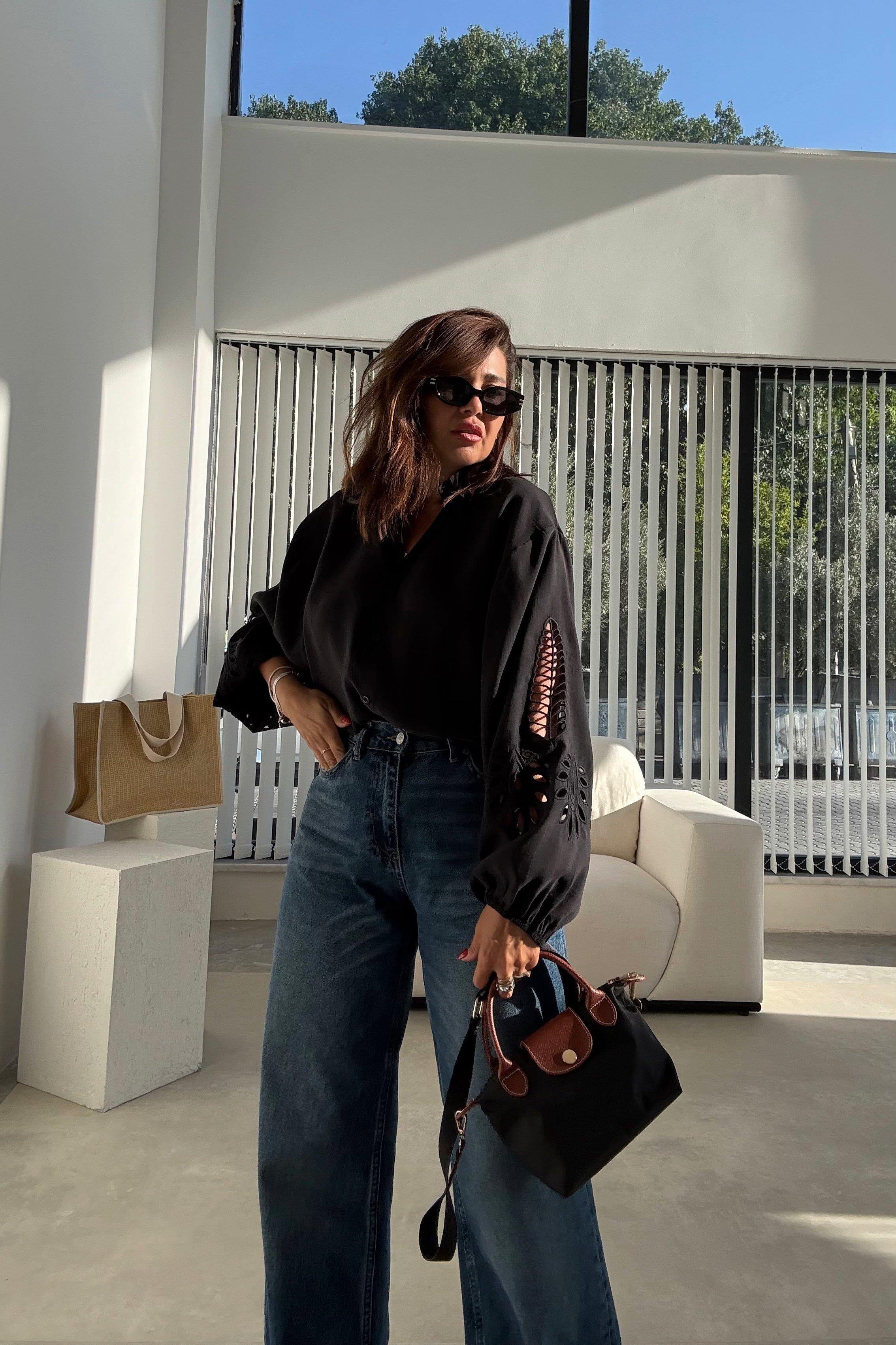 Siyah Oversize Nakışlı Gömlek 