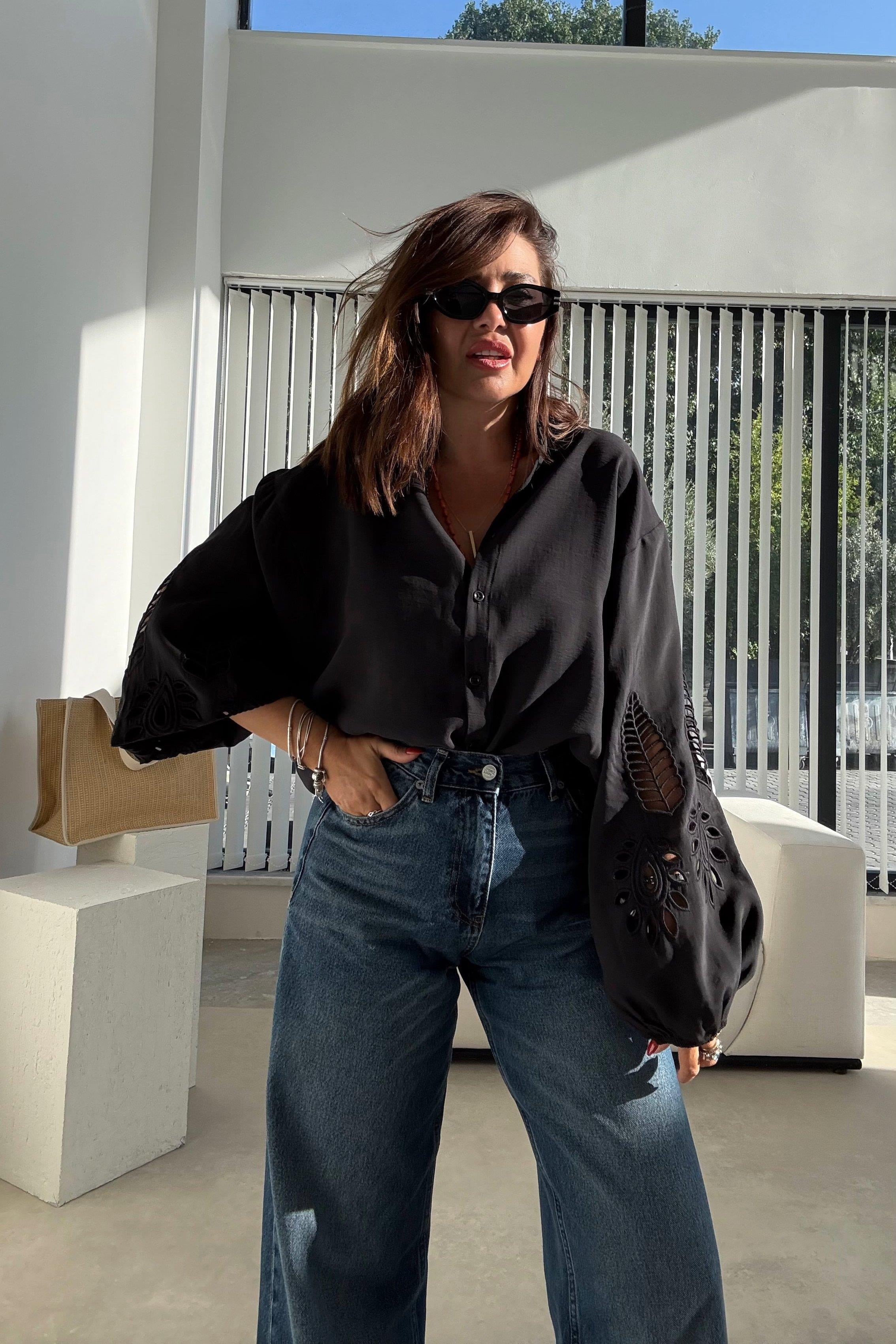 Siyah Oversize Nakışlı Gömlek 