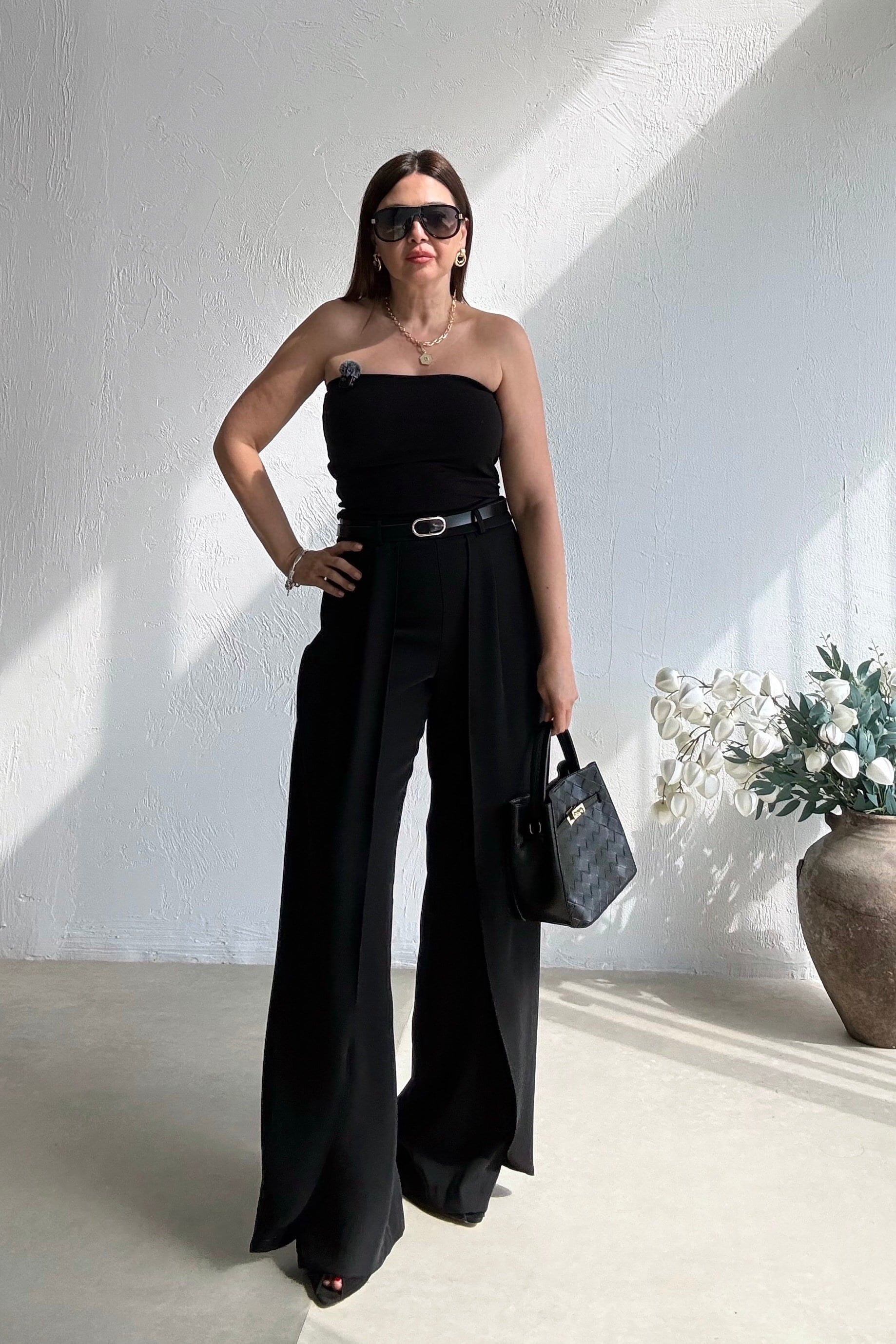 Siyah Pelerin Pantolon 