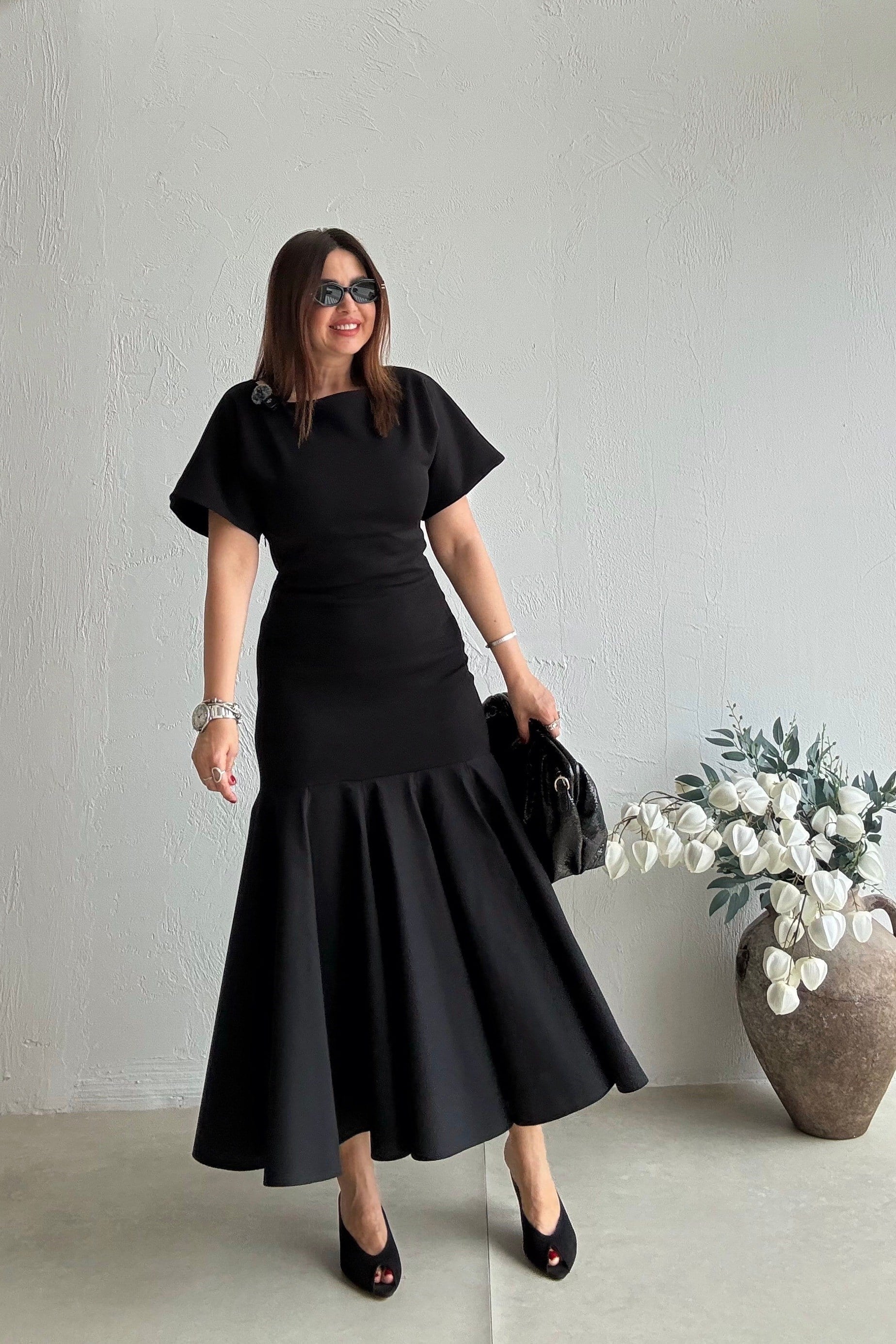 Siyah Prenses Kol Elbise