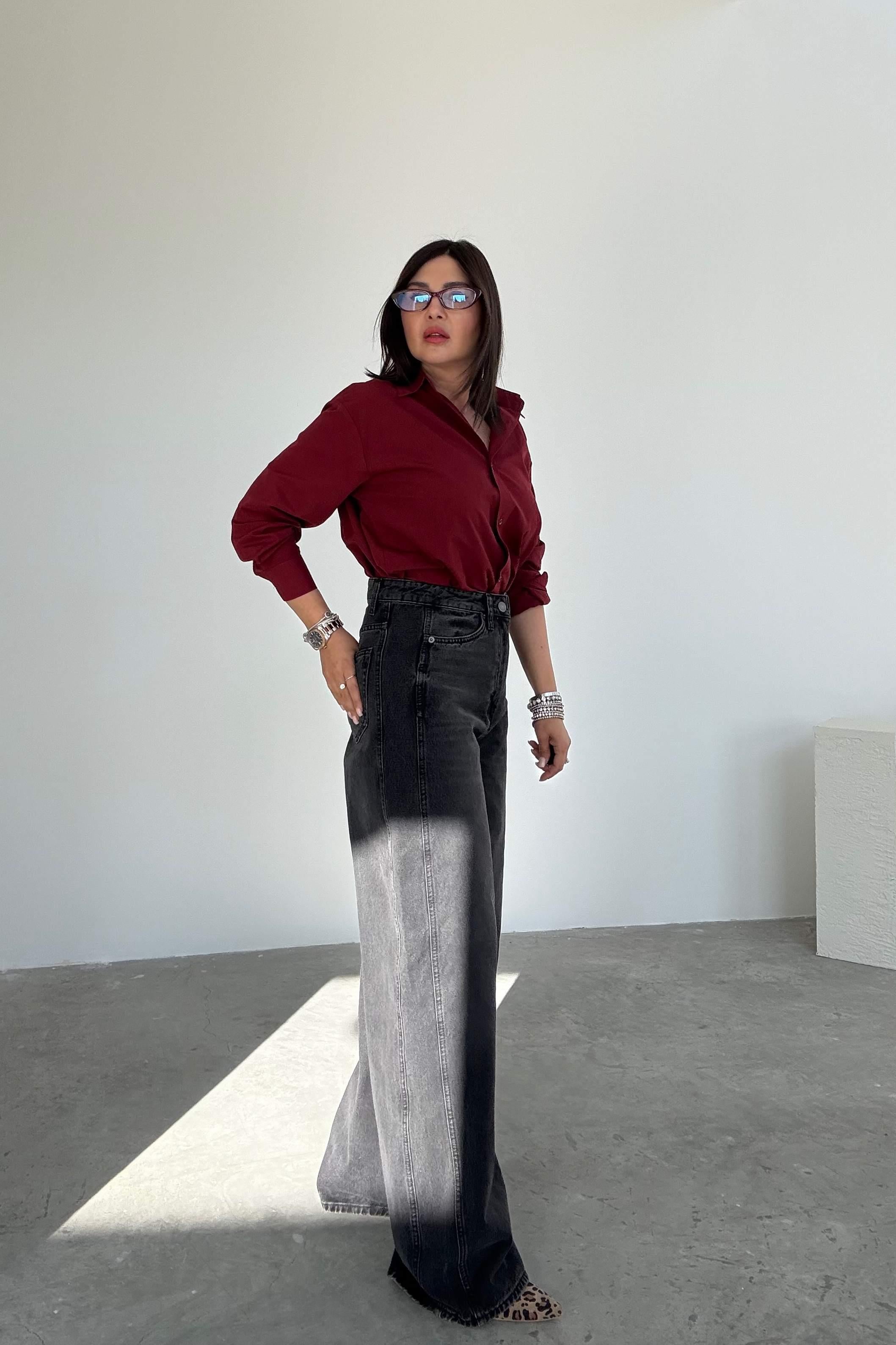Siyah Taşlamalı Geniş Paça Jean 
