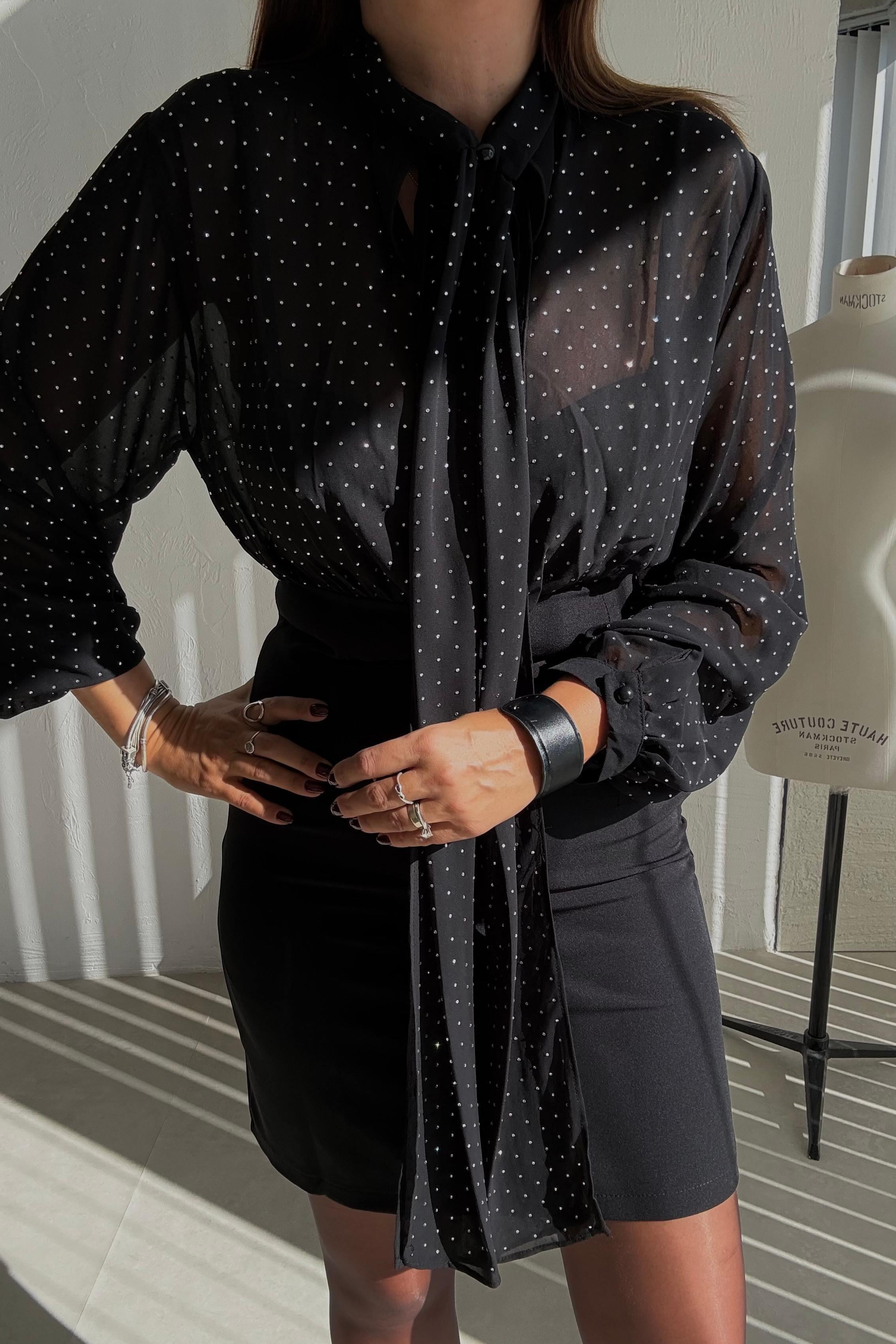 Siyah Taşlı Elbise 