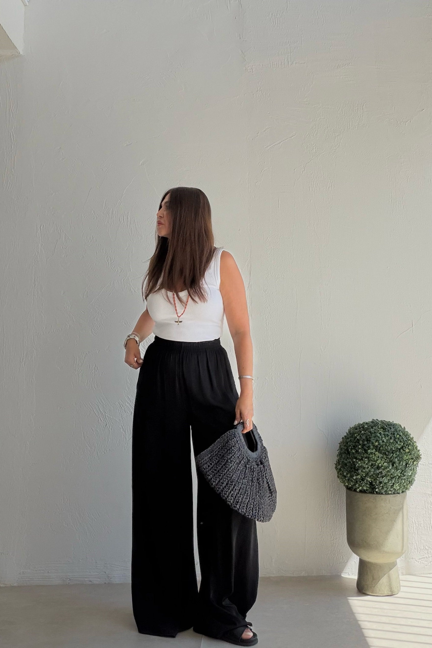 Pileli Dokulu Pantalon SİYAH