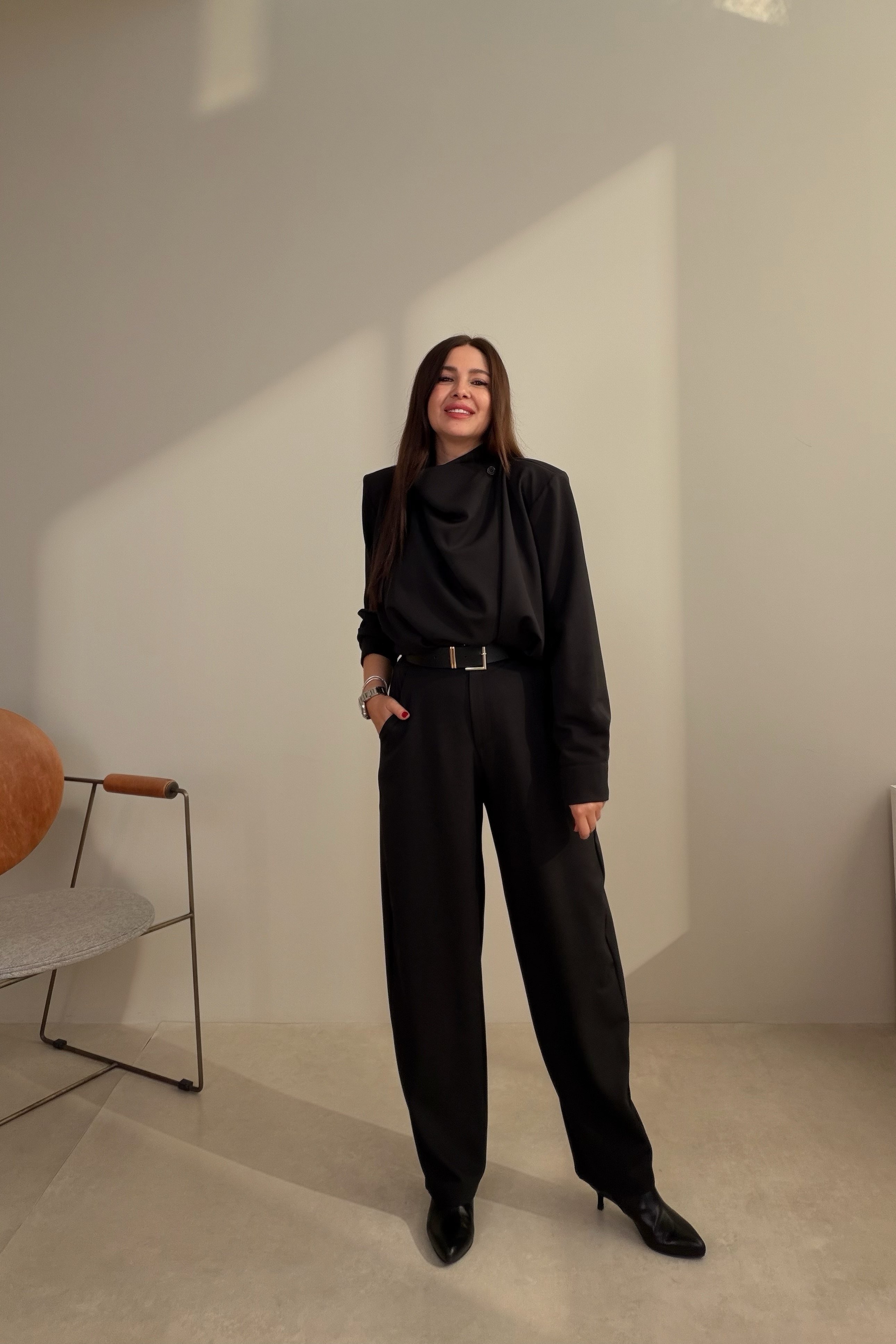 Yaka Detaylı Bluz Pantolon Takım SİYAH
