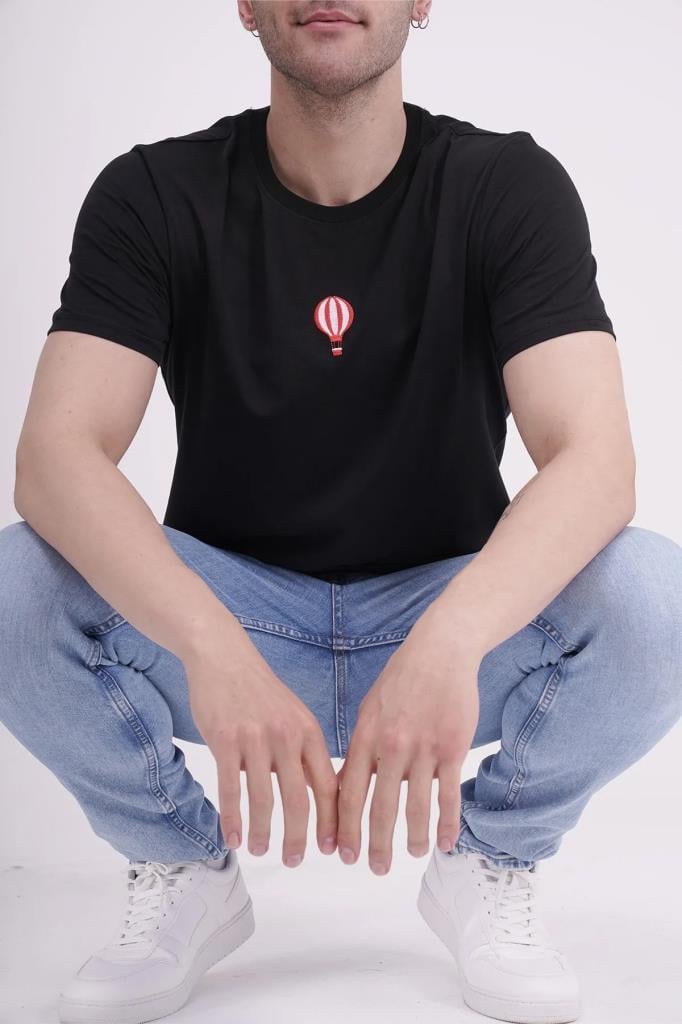 The Socks Company 23SCTS240U Uçan Balon Nakışlı Bisiklet Yaka Siyah Tshirt