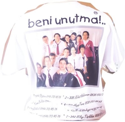 beni unutma tişört