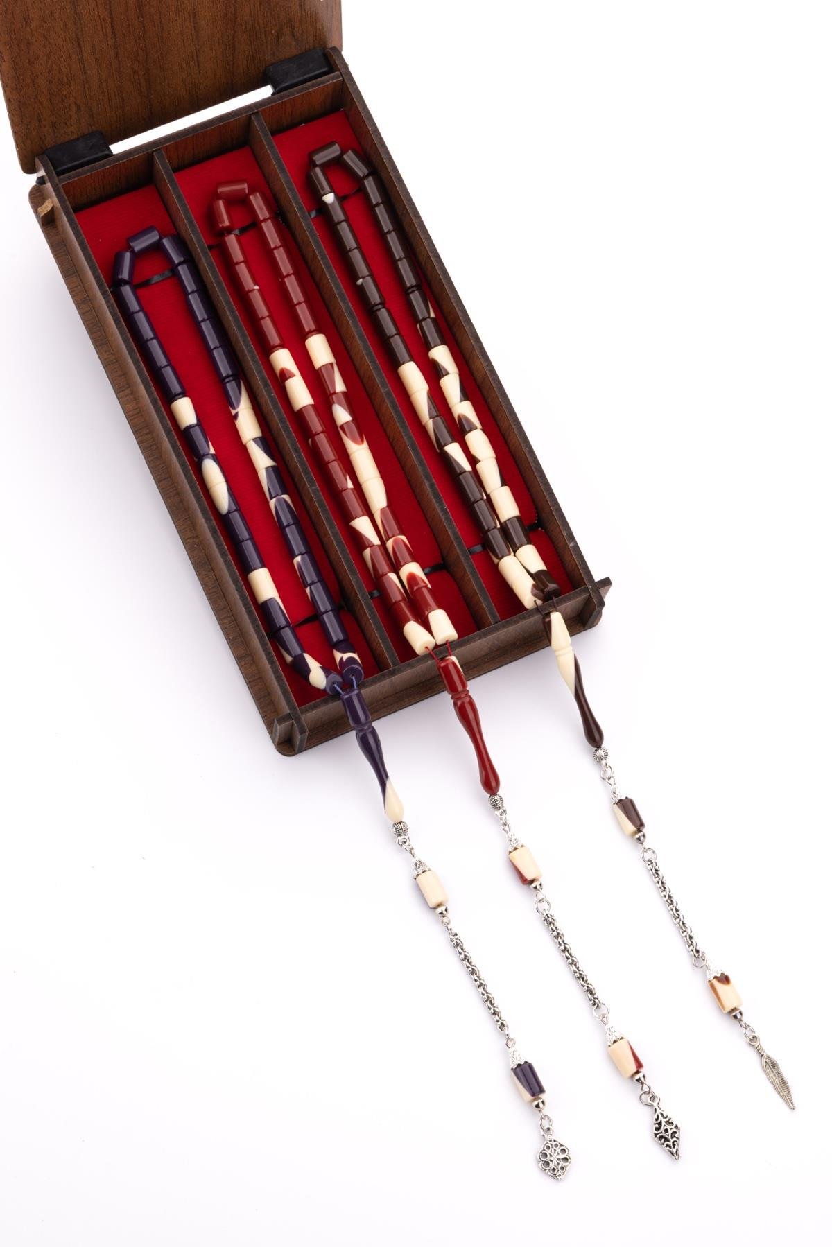 3'lü Ahşap Kutusunda Kesme Bilardo Toz Kehribar Tesbih