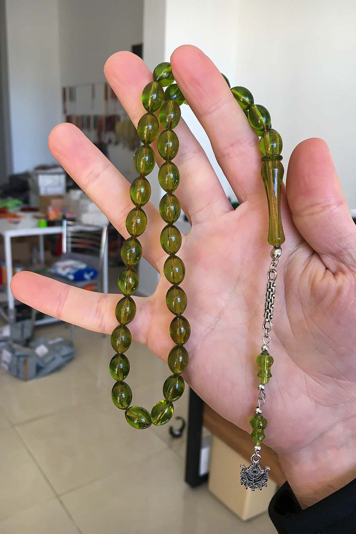 Güzel Çekimli Yeşil Renk Erkek İçin Tesbih