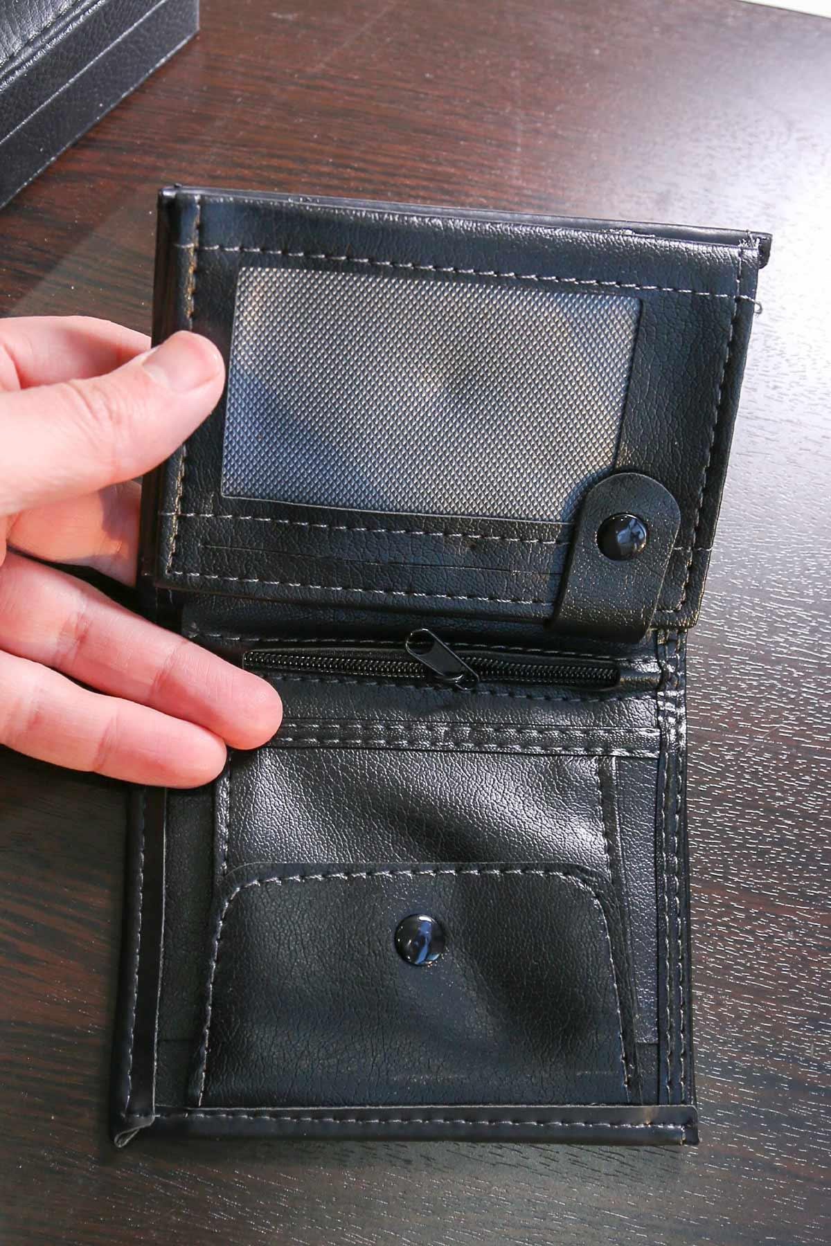 Klasik  Model Siyah Renk Erkek Cüzdan