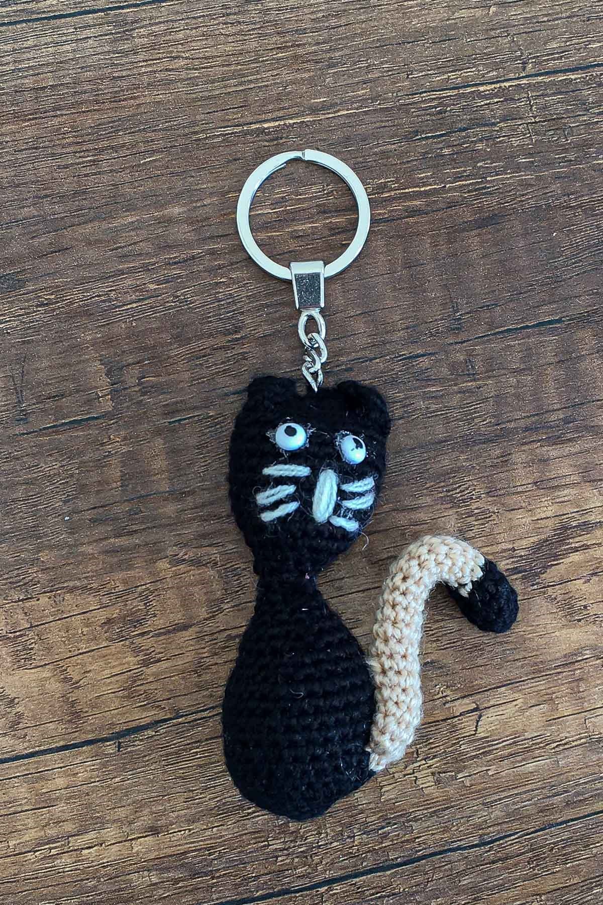 Siyah Renk El Örme İşi Kedi Anahtarlık