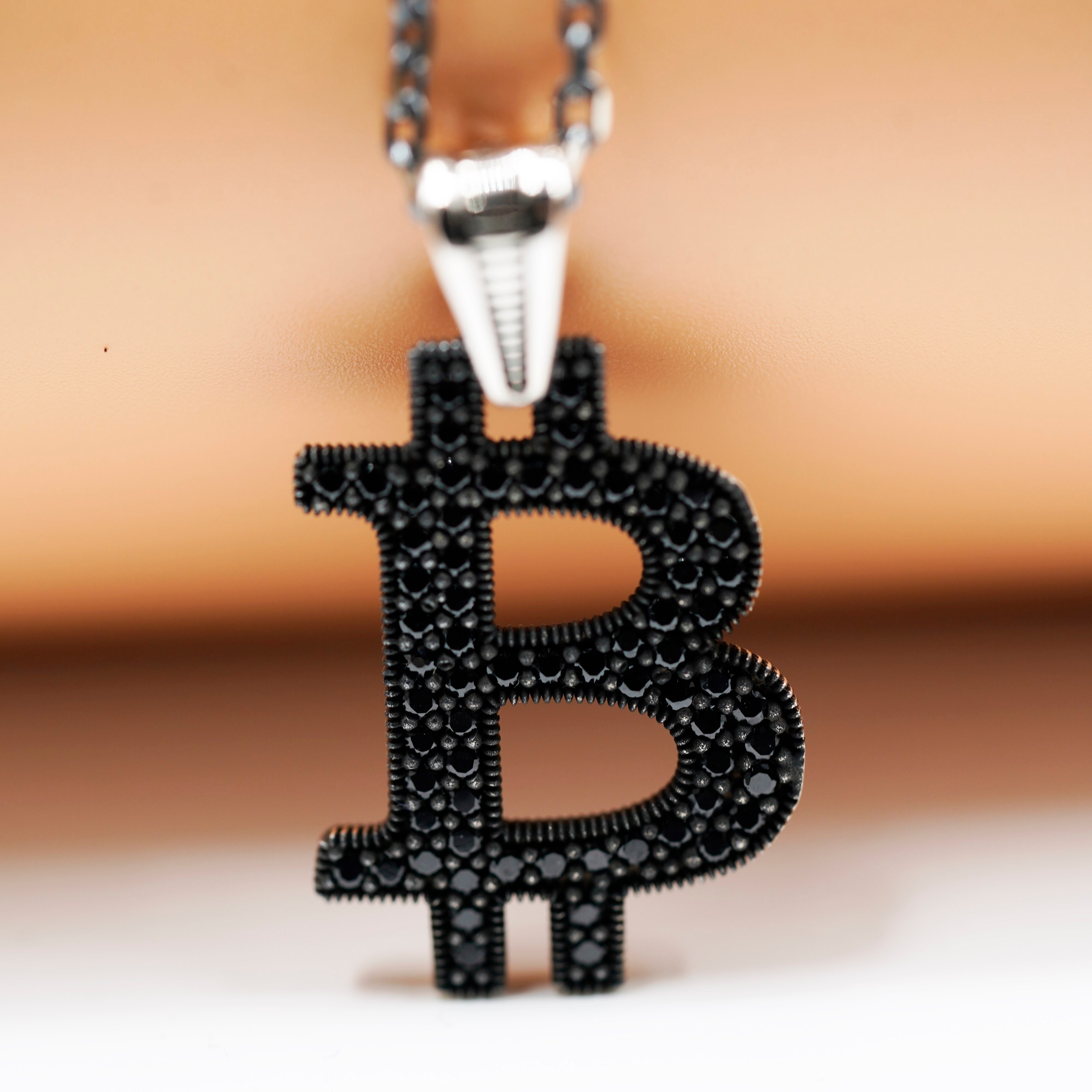 Bitcoin Gümüş Kolye