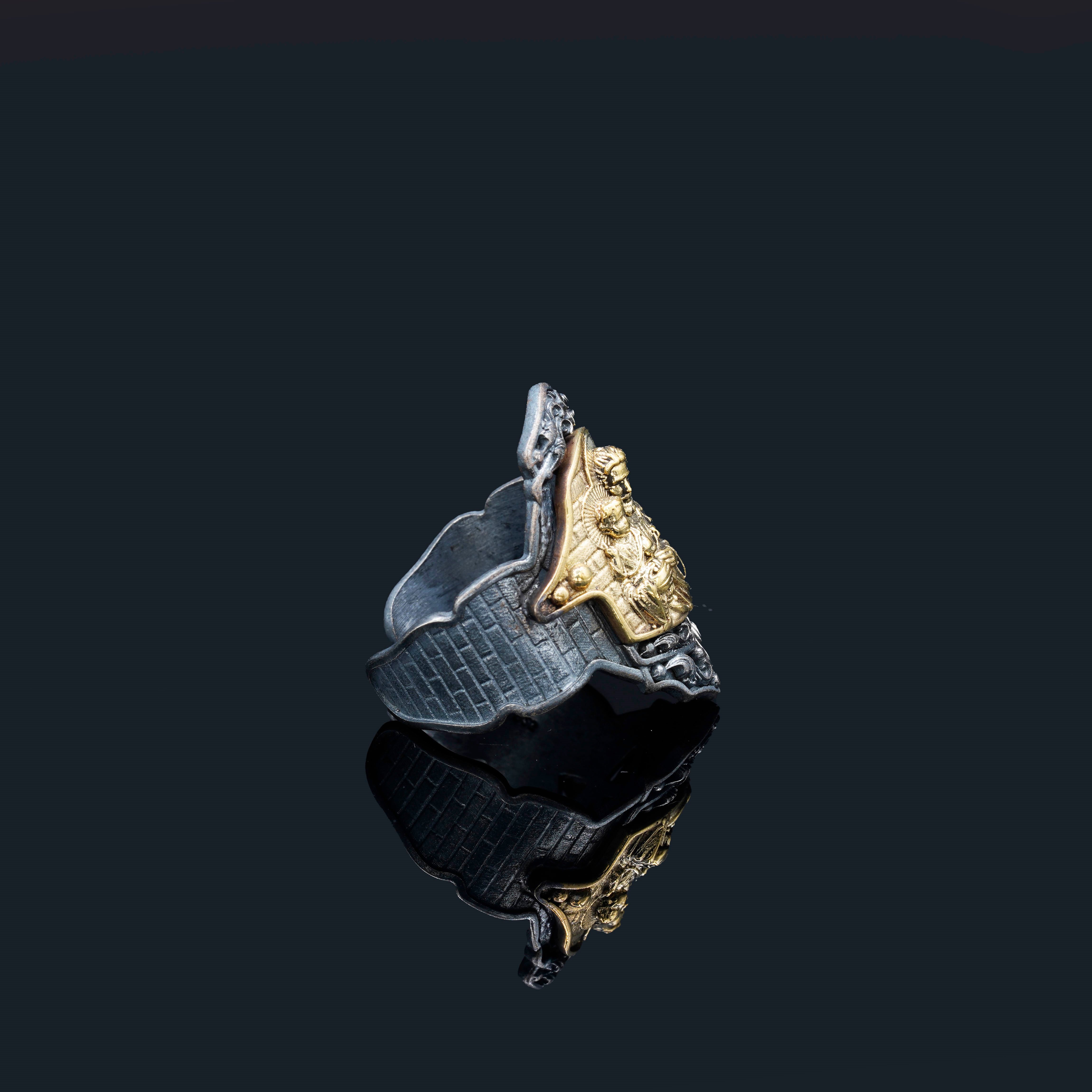 Christian Ring