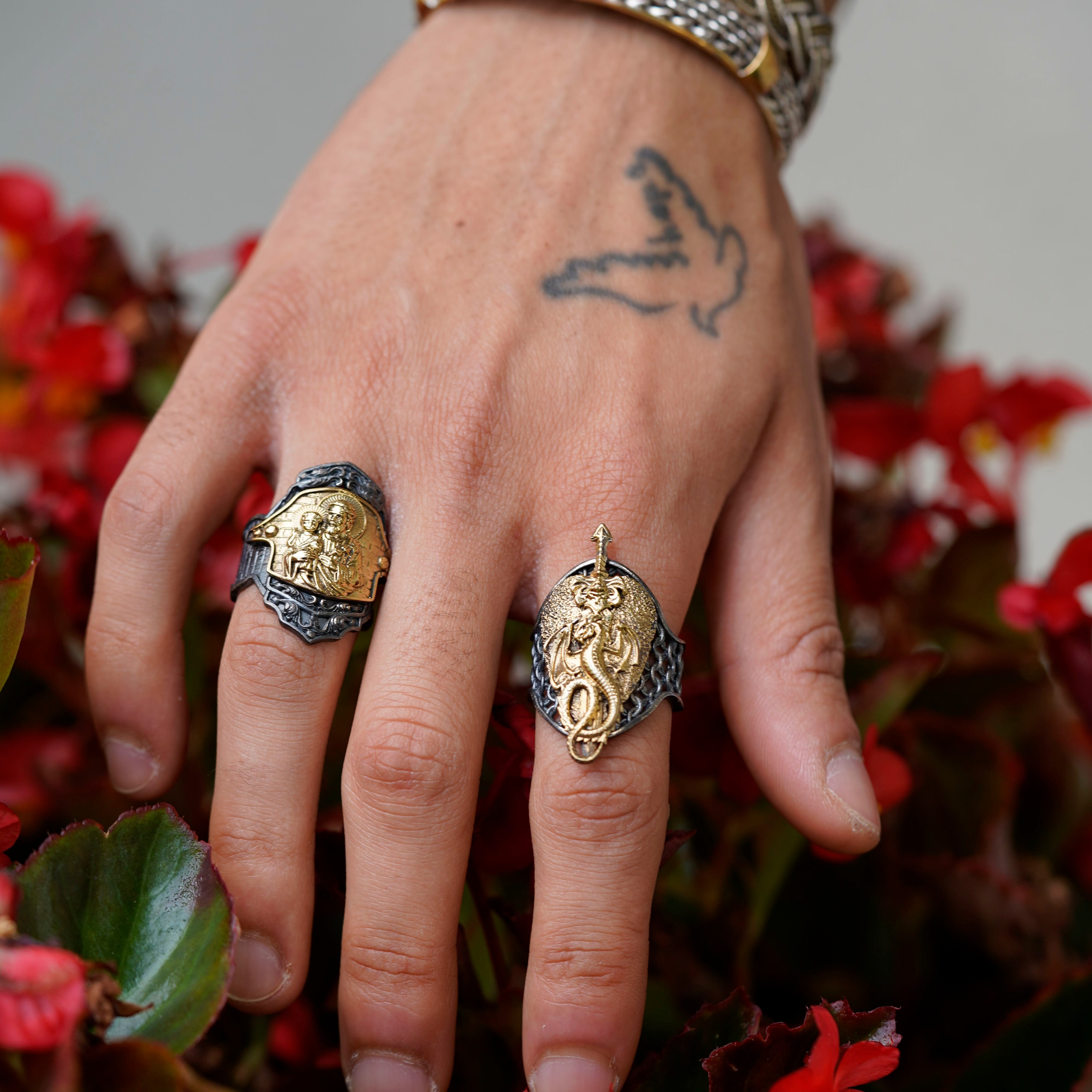 Christian Ring