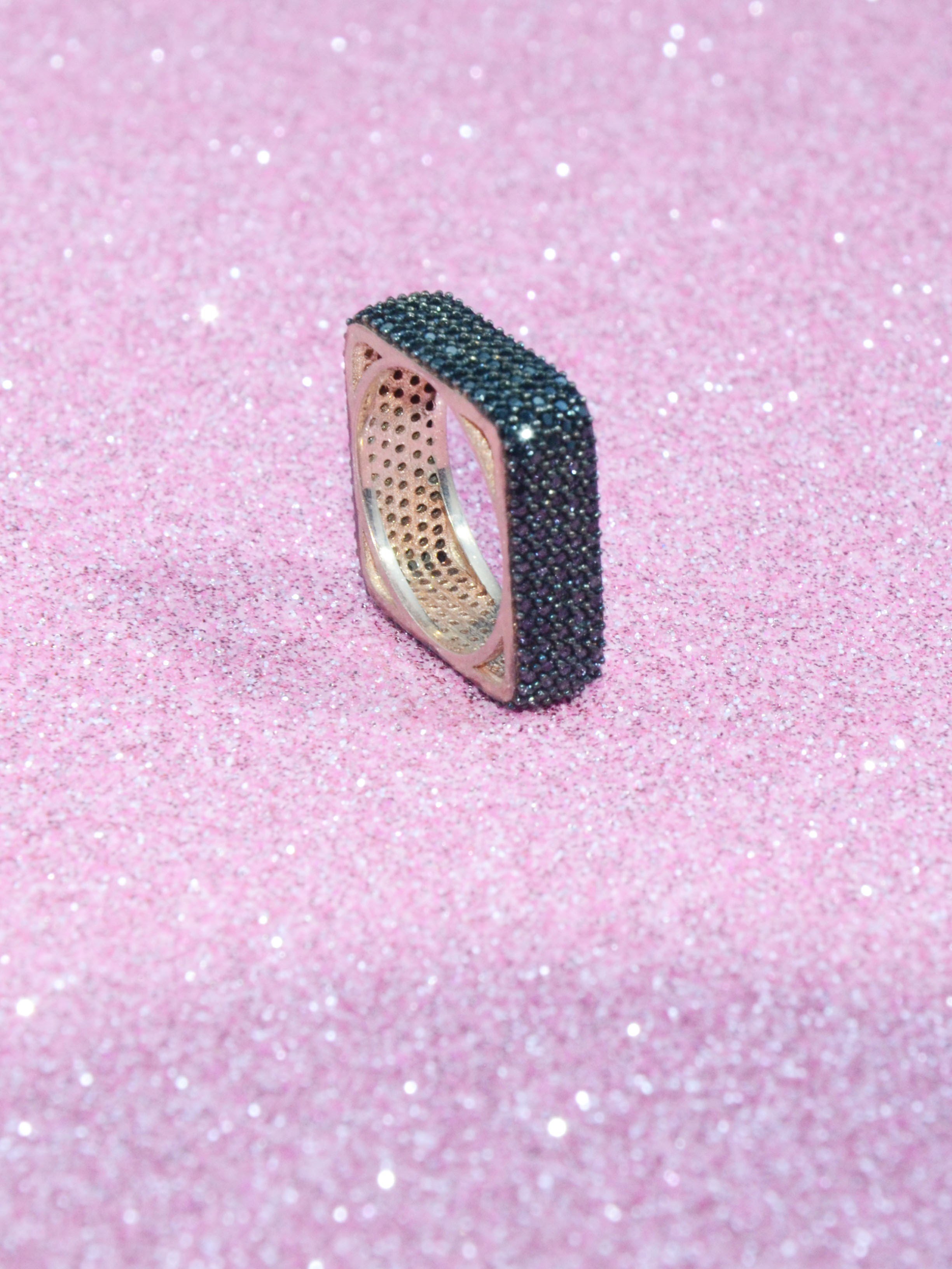 Infinity Ring, Black Sky