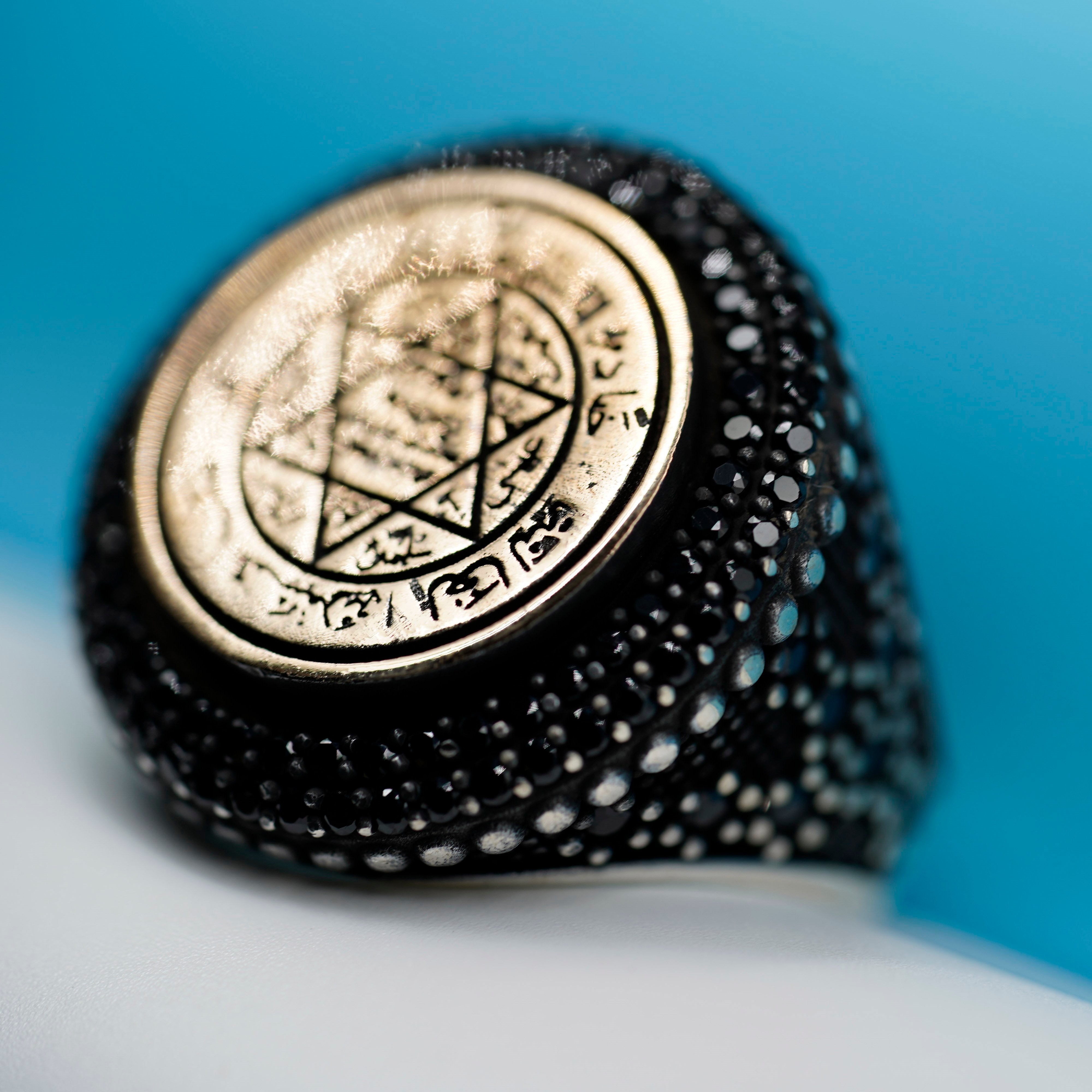 Luxury Black Ring