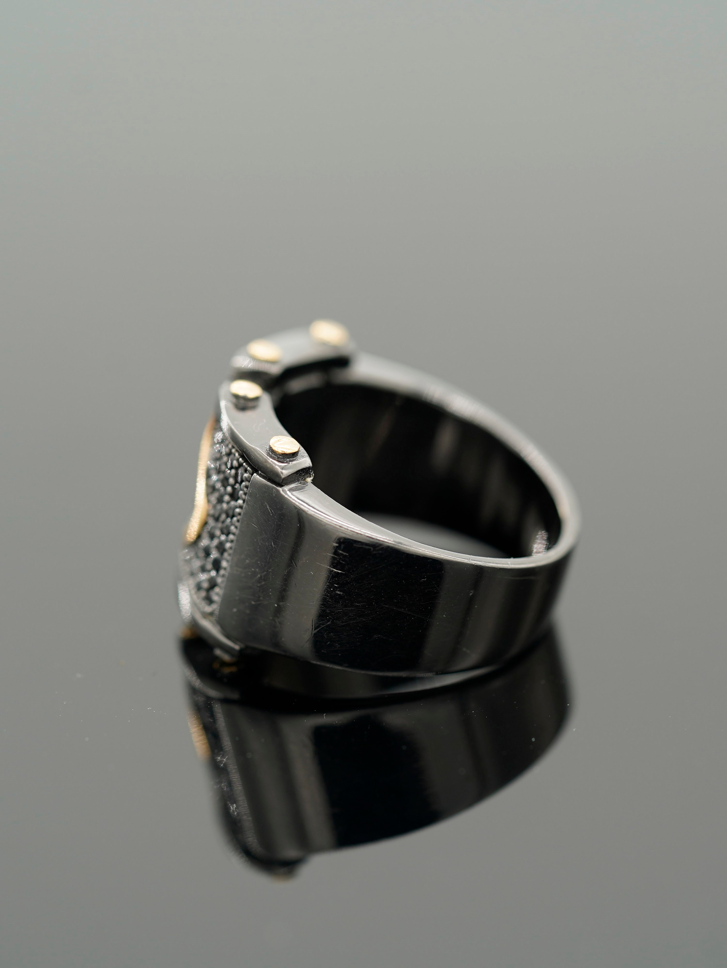 Luxury Design Ring
