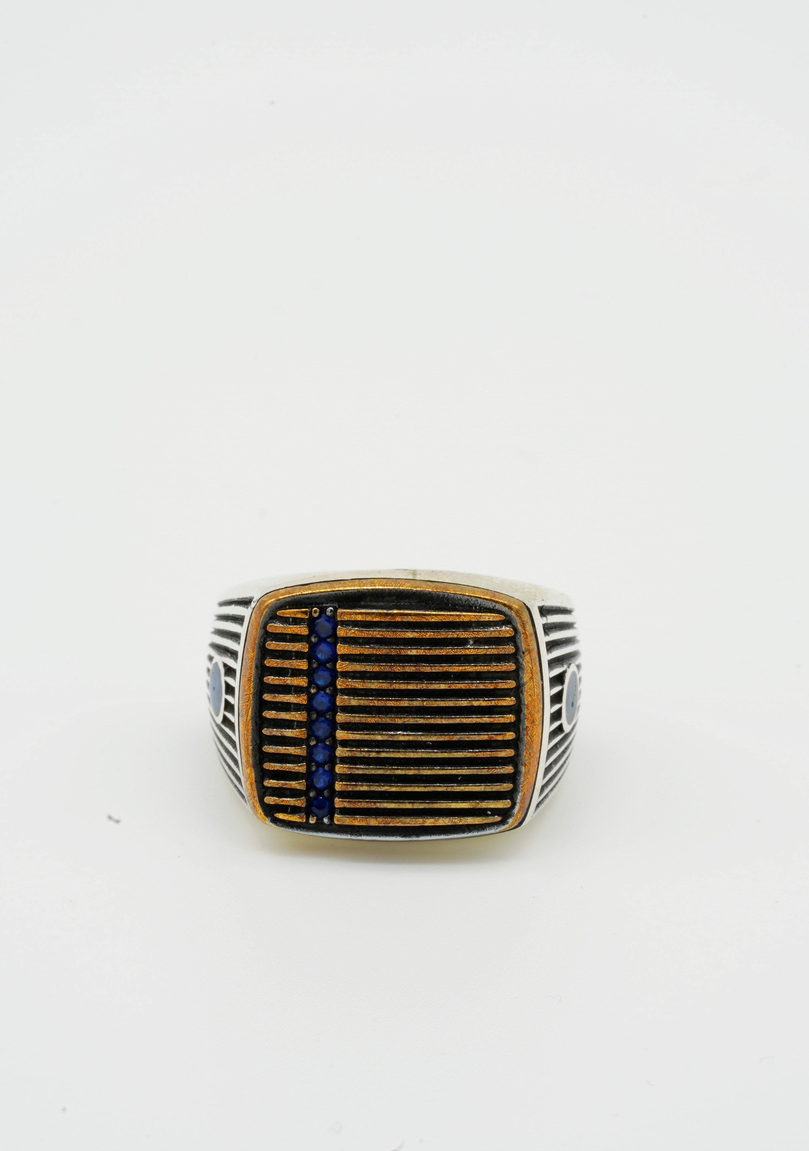 Luxury Design Ring