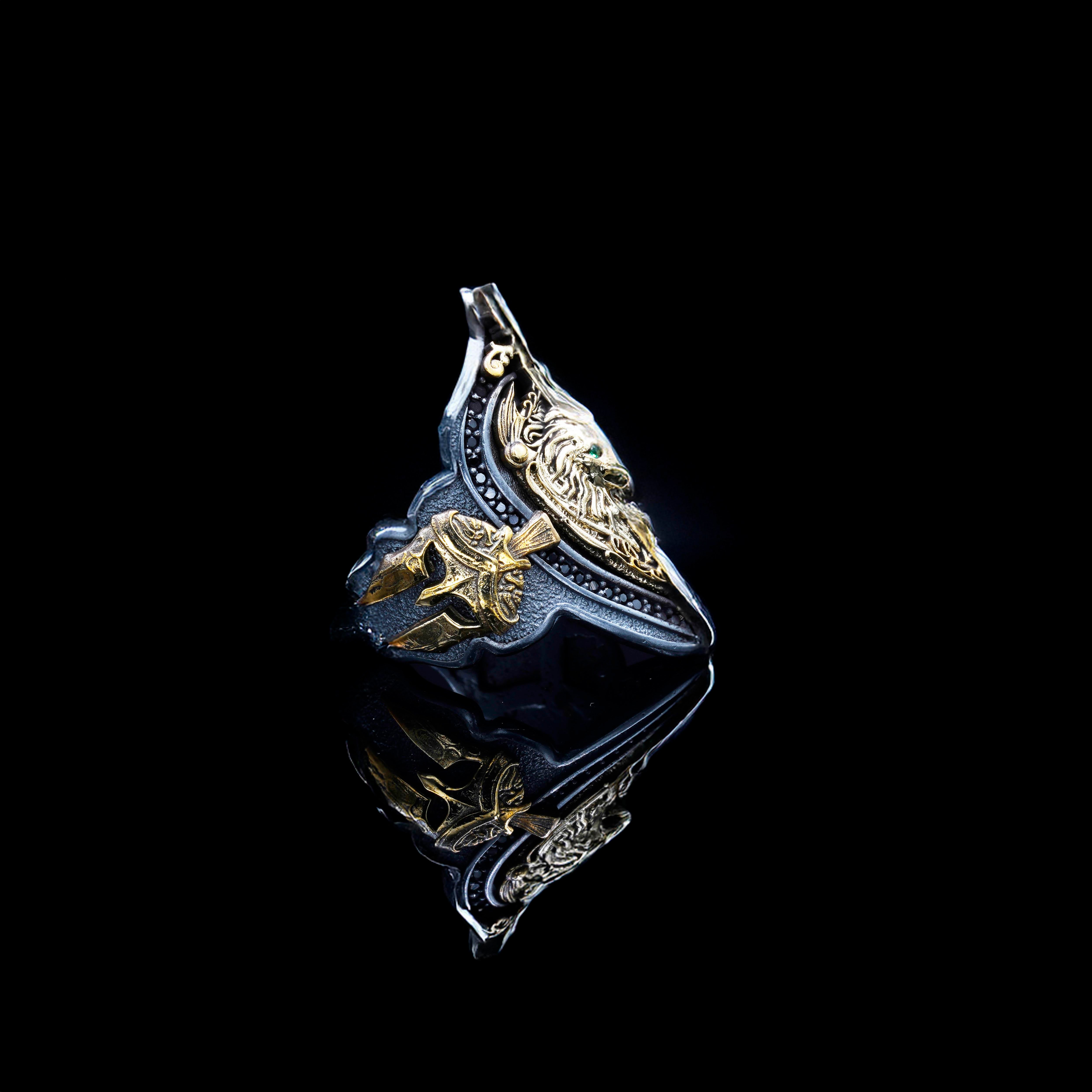 Luxury Green Eye Lion Ring