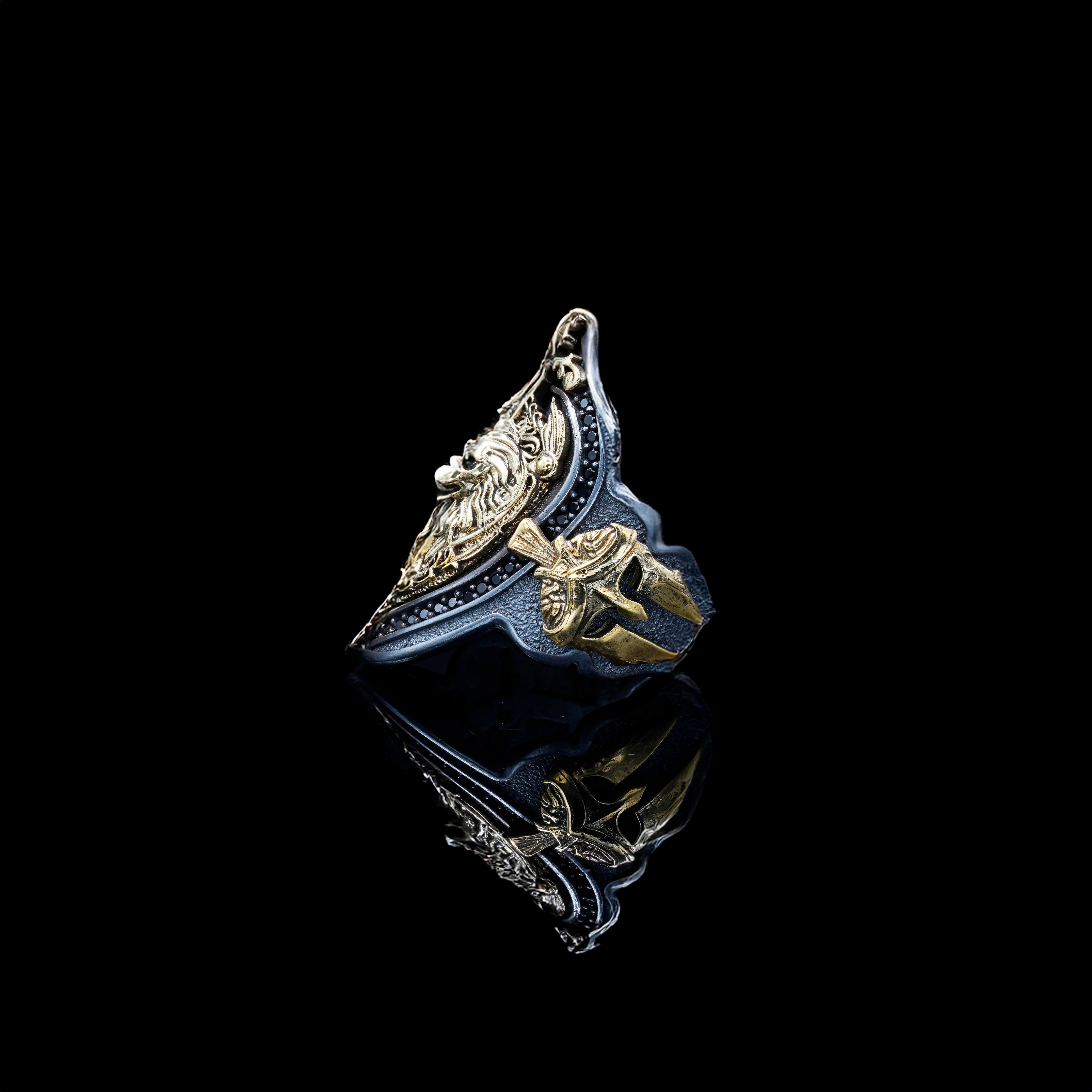 Luxury Green Eye Lion Ring