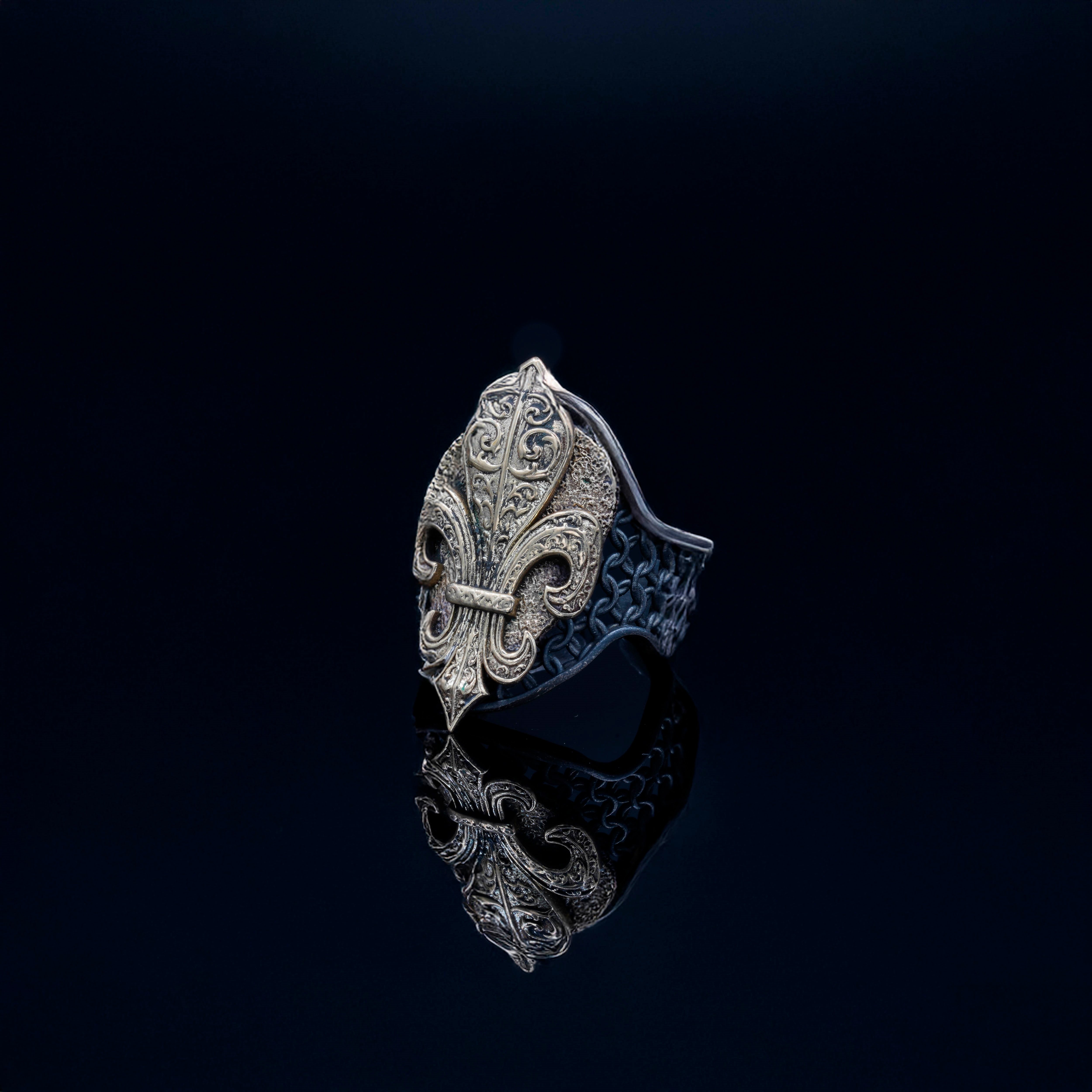 Luxury Lily Ring