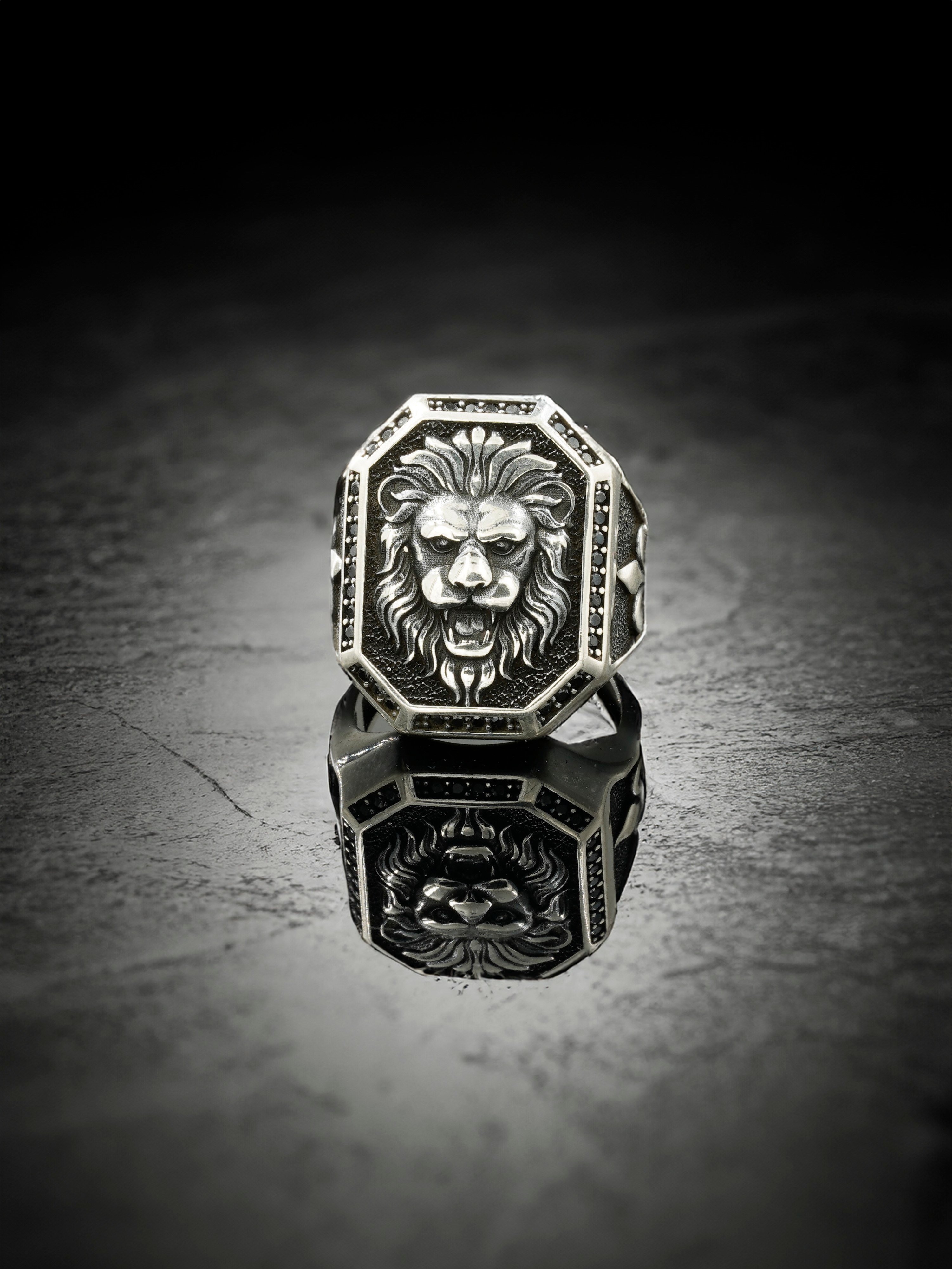 Luxury Lion Ring