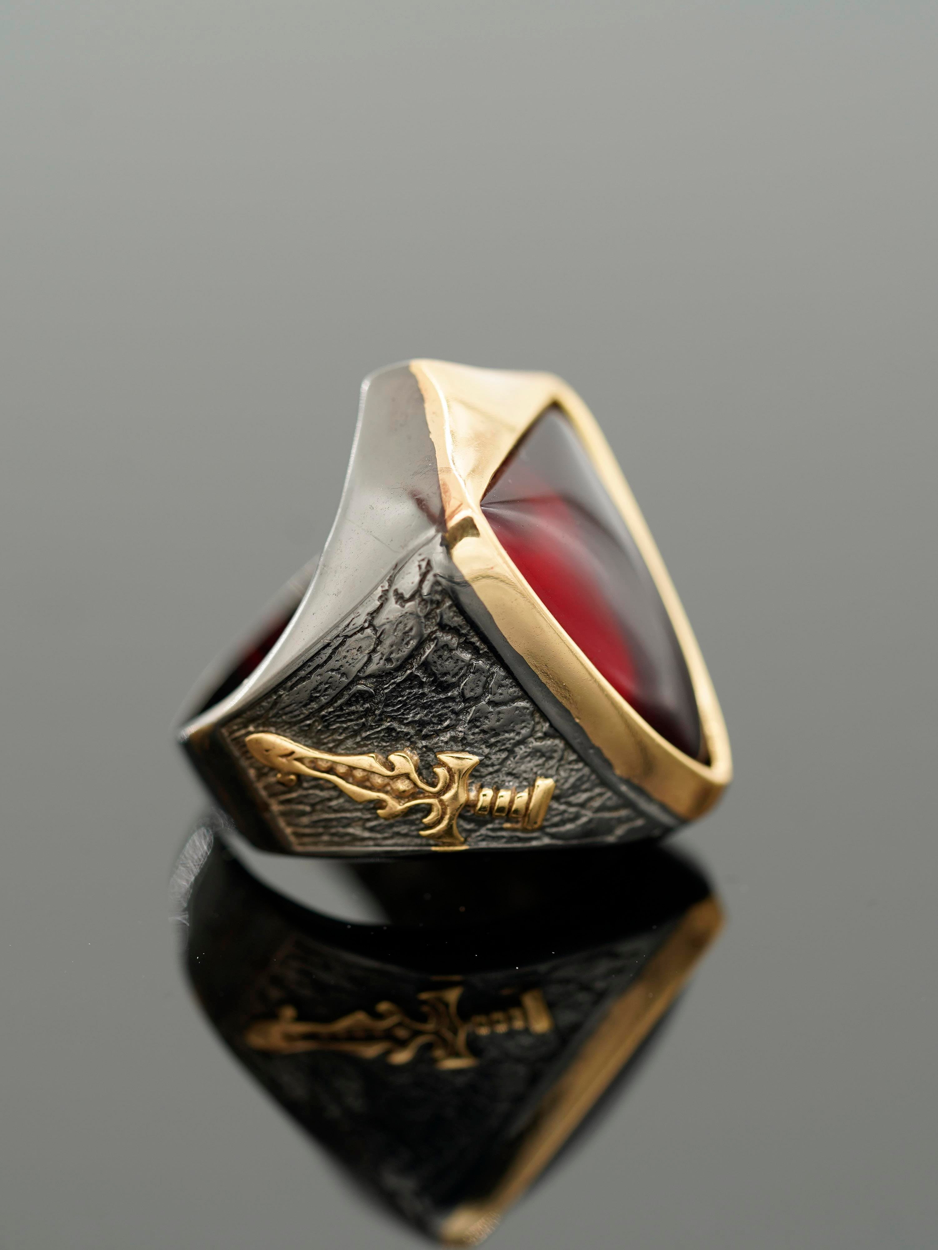 Luxury Red Amber Ring