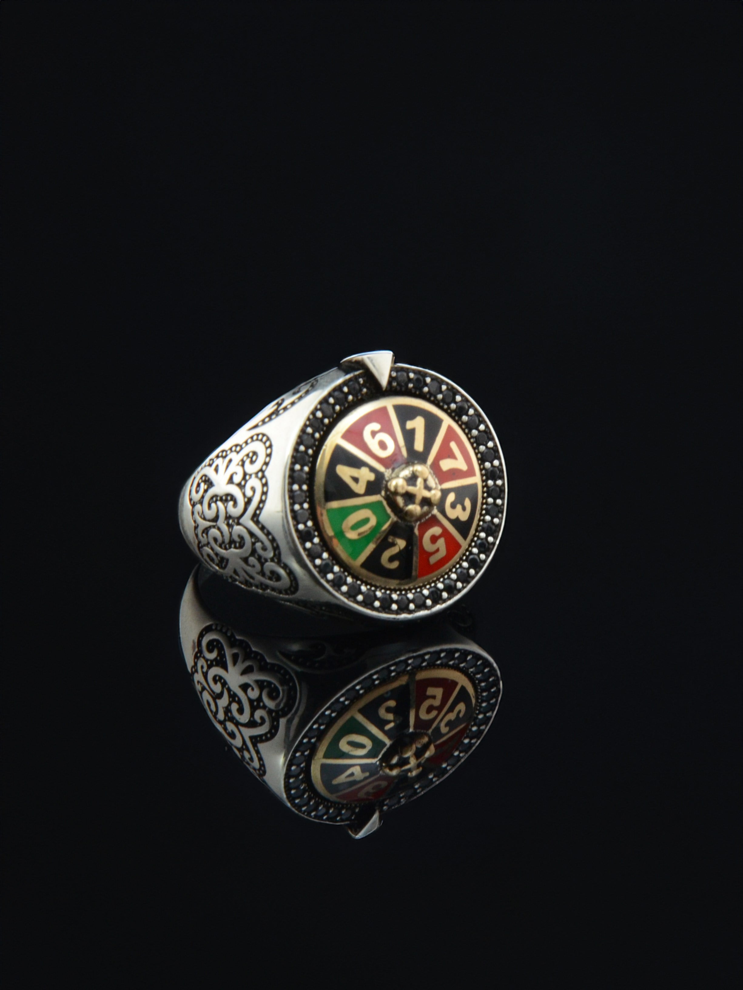 Luxury Roulette Ring