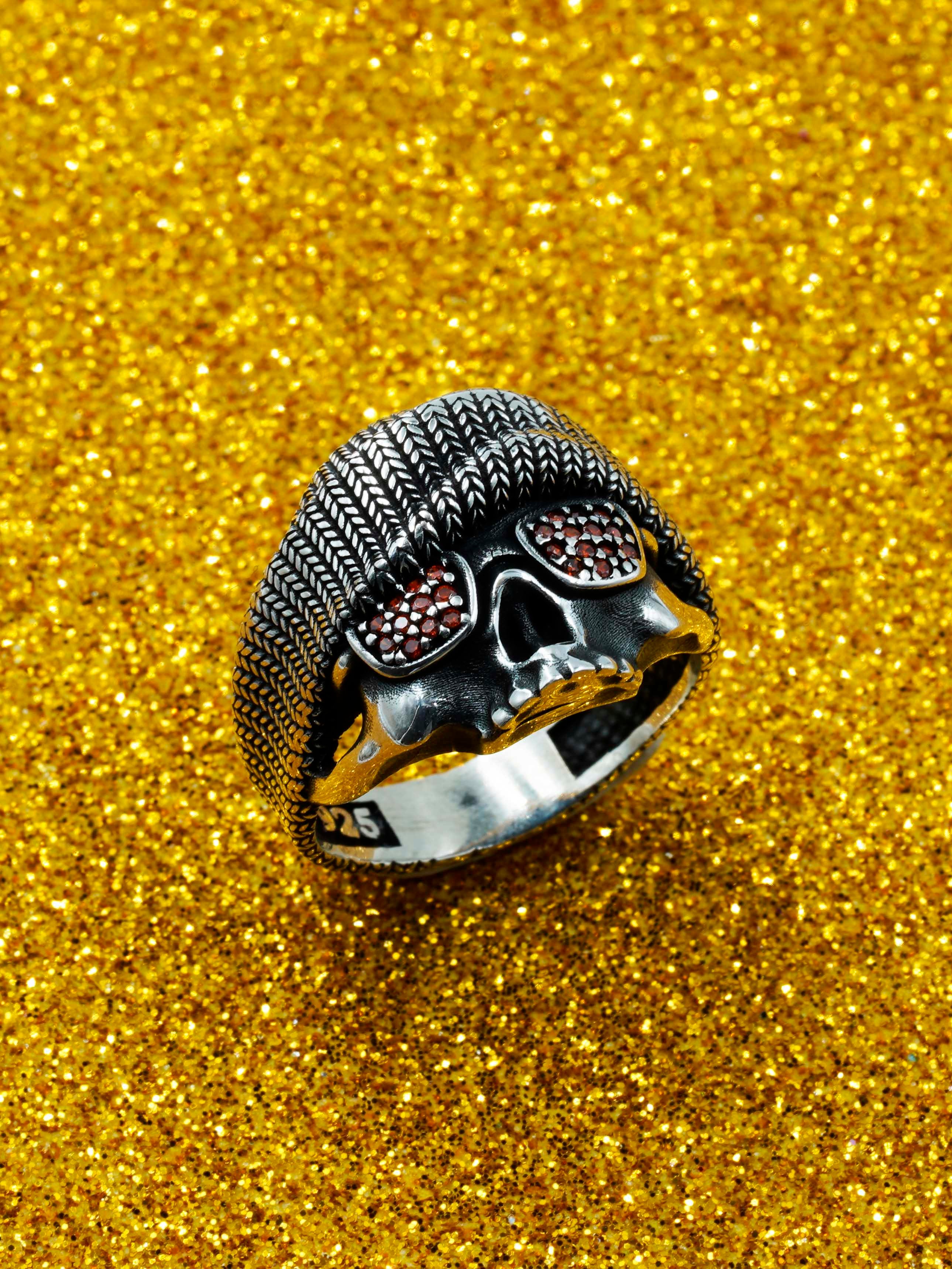 Luxury Skull Ring