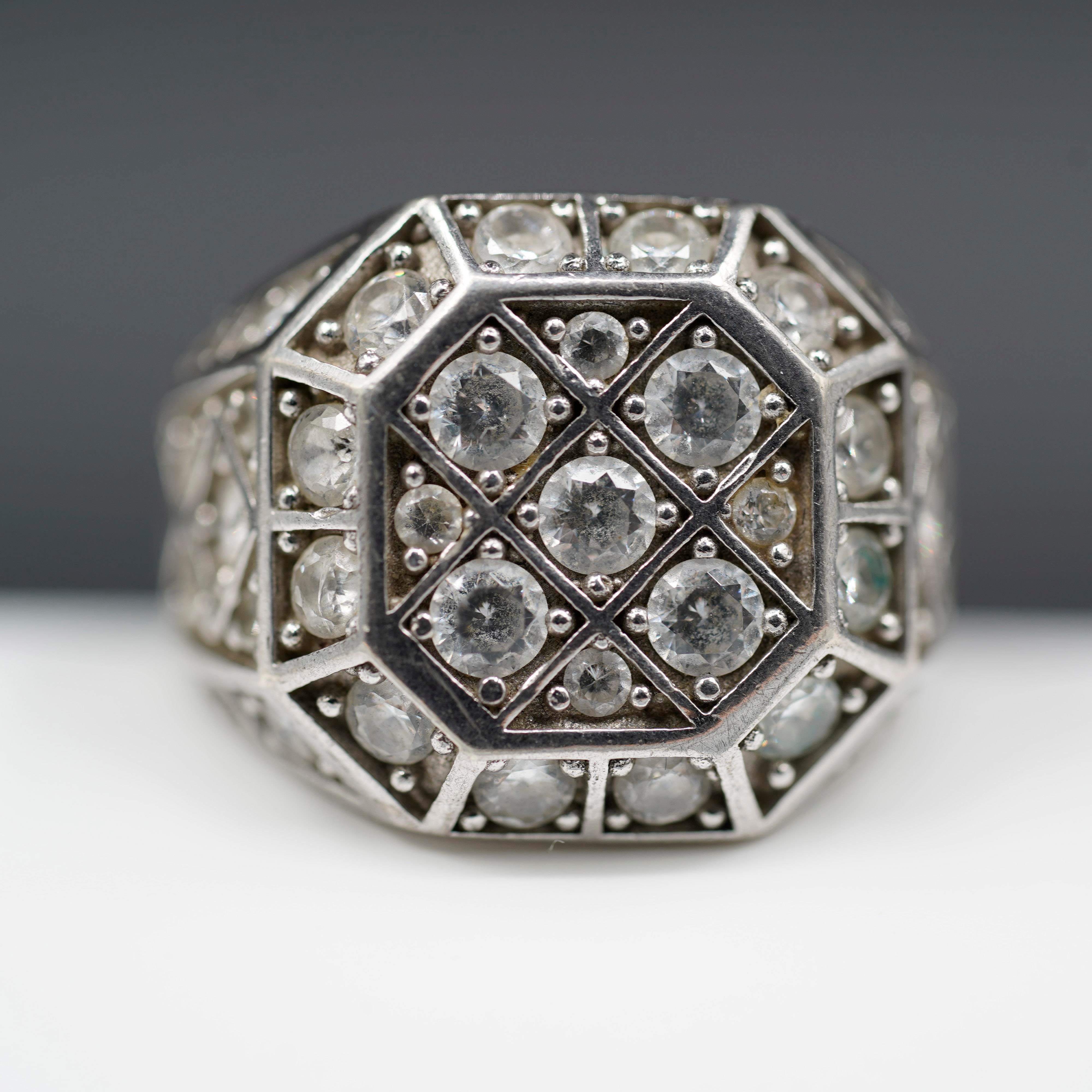 Luxury White Stones Ring