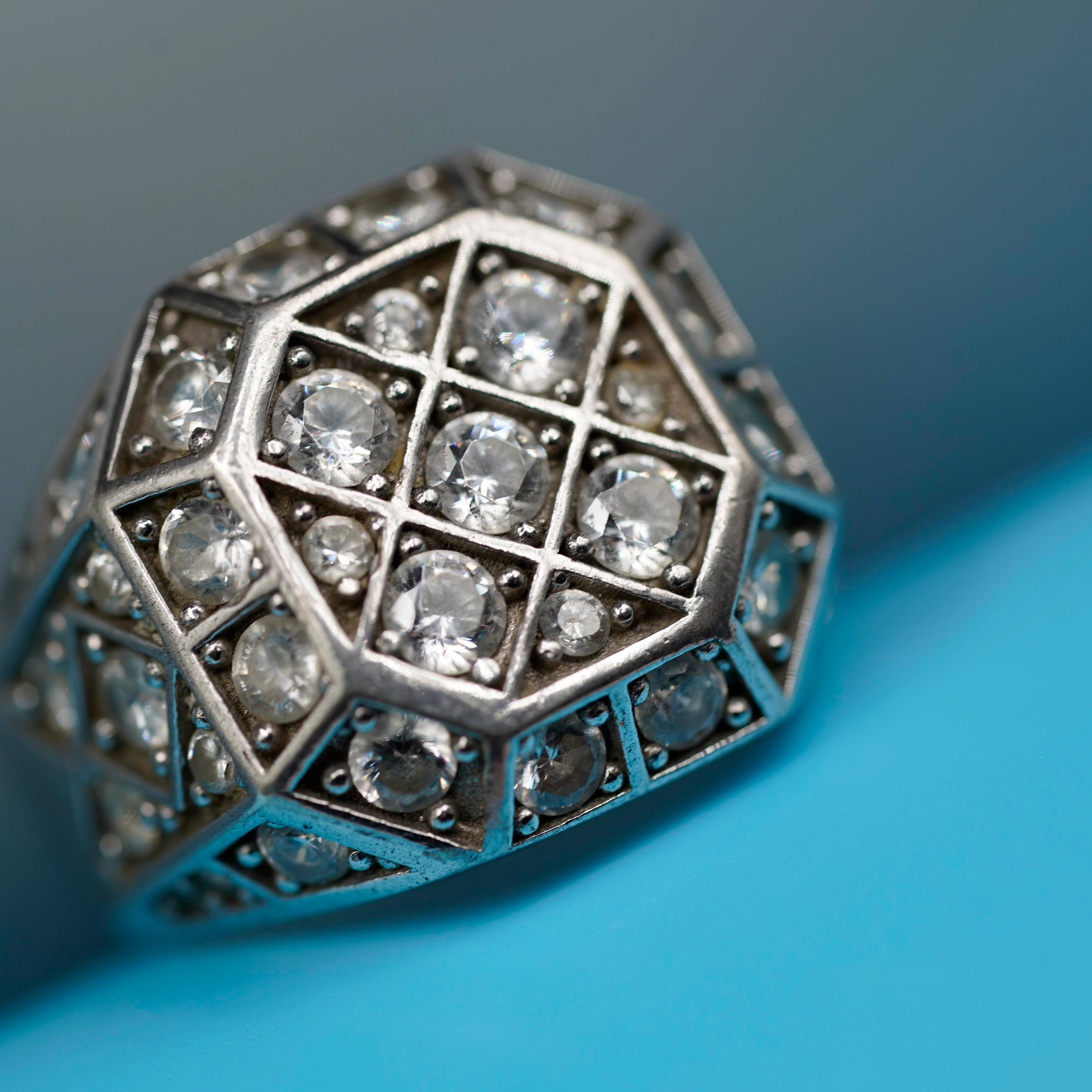 Luxury White Stones Ring