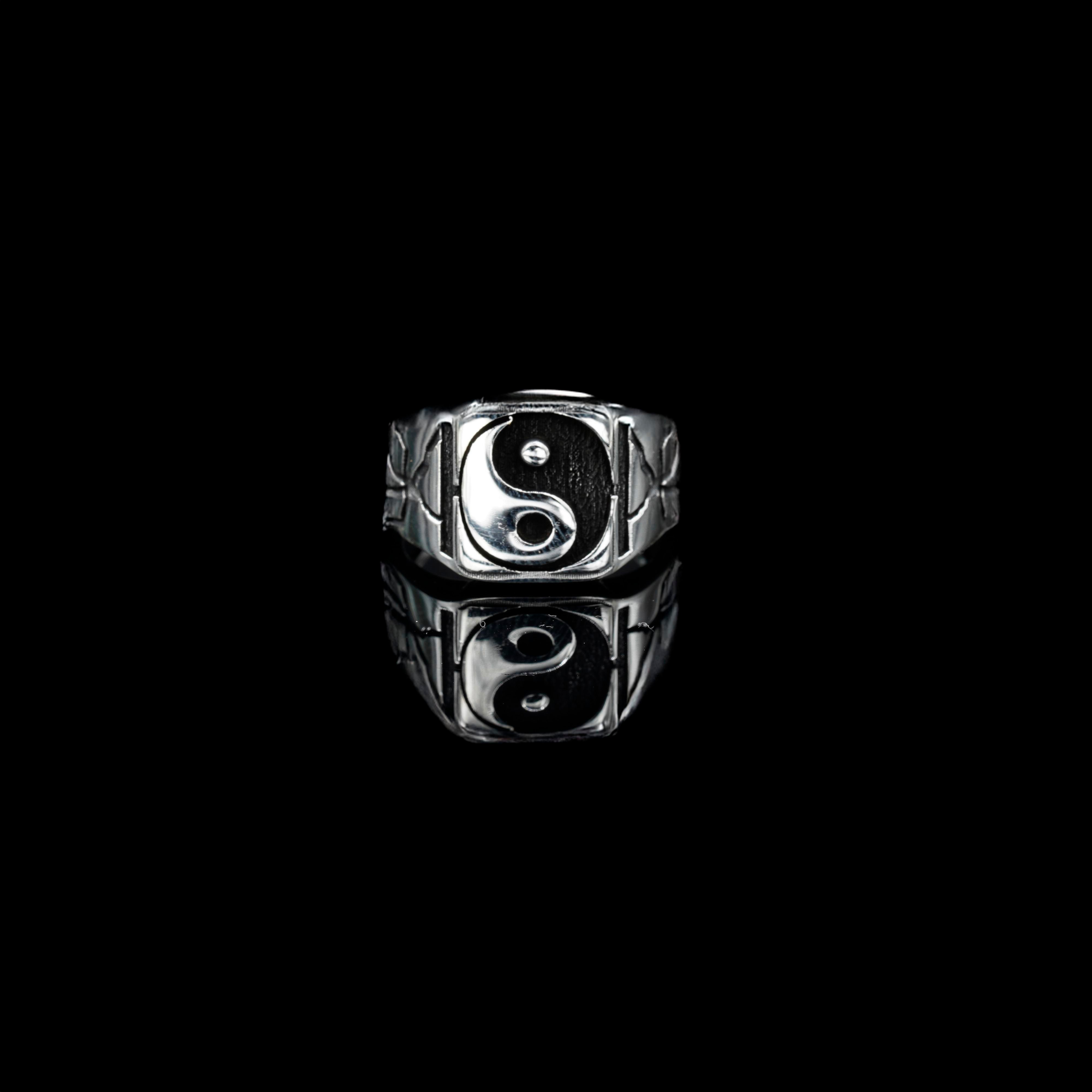 Luxury Ying Yang Ring
