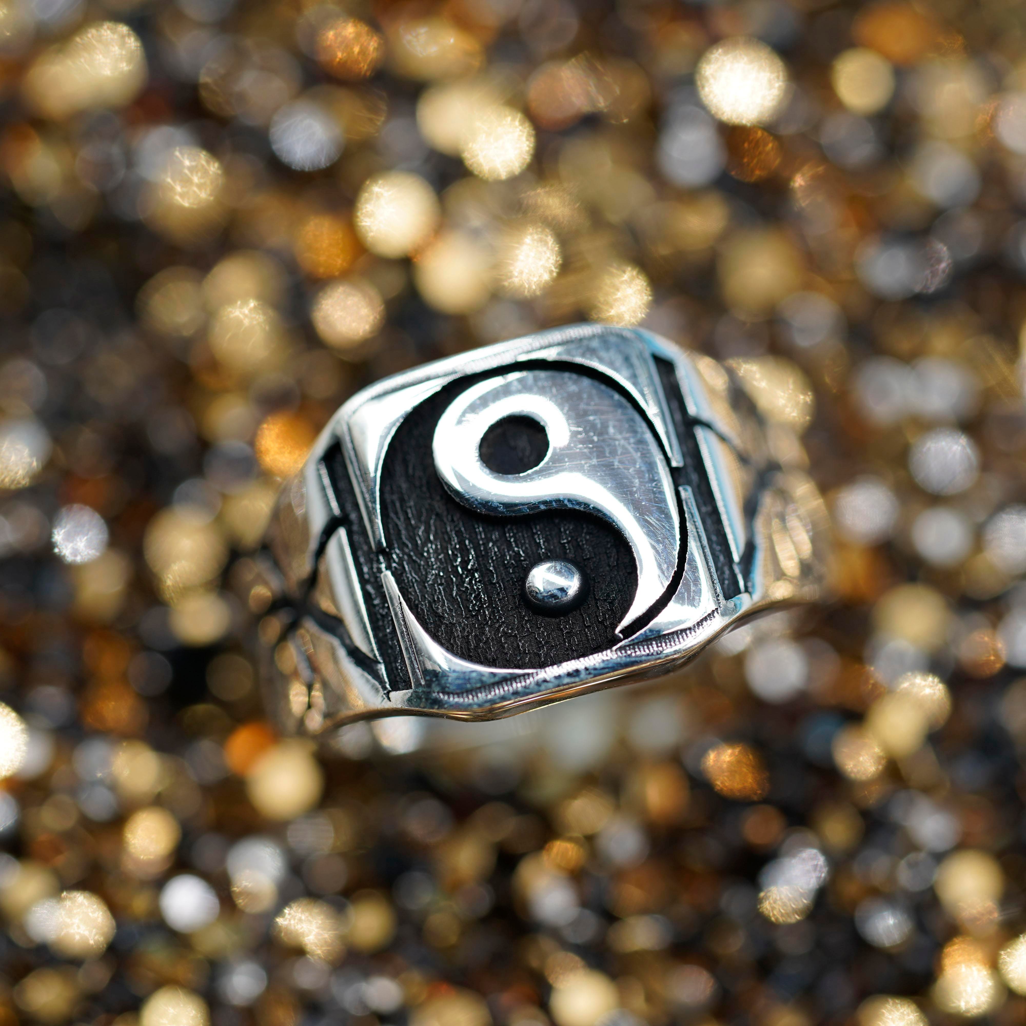 Luxury Ying Yang Ring
