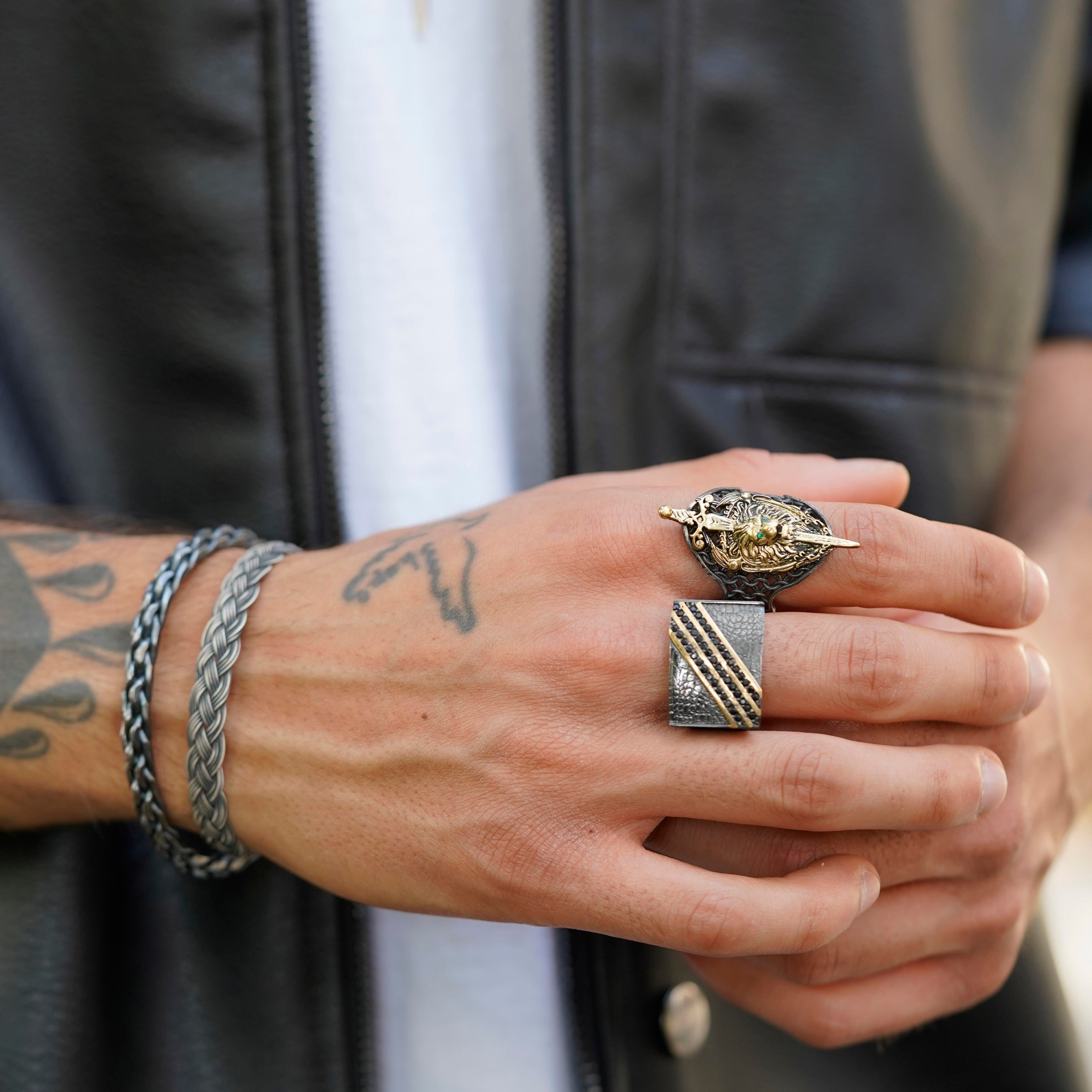 Premium World of Stones Ring
