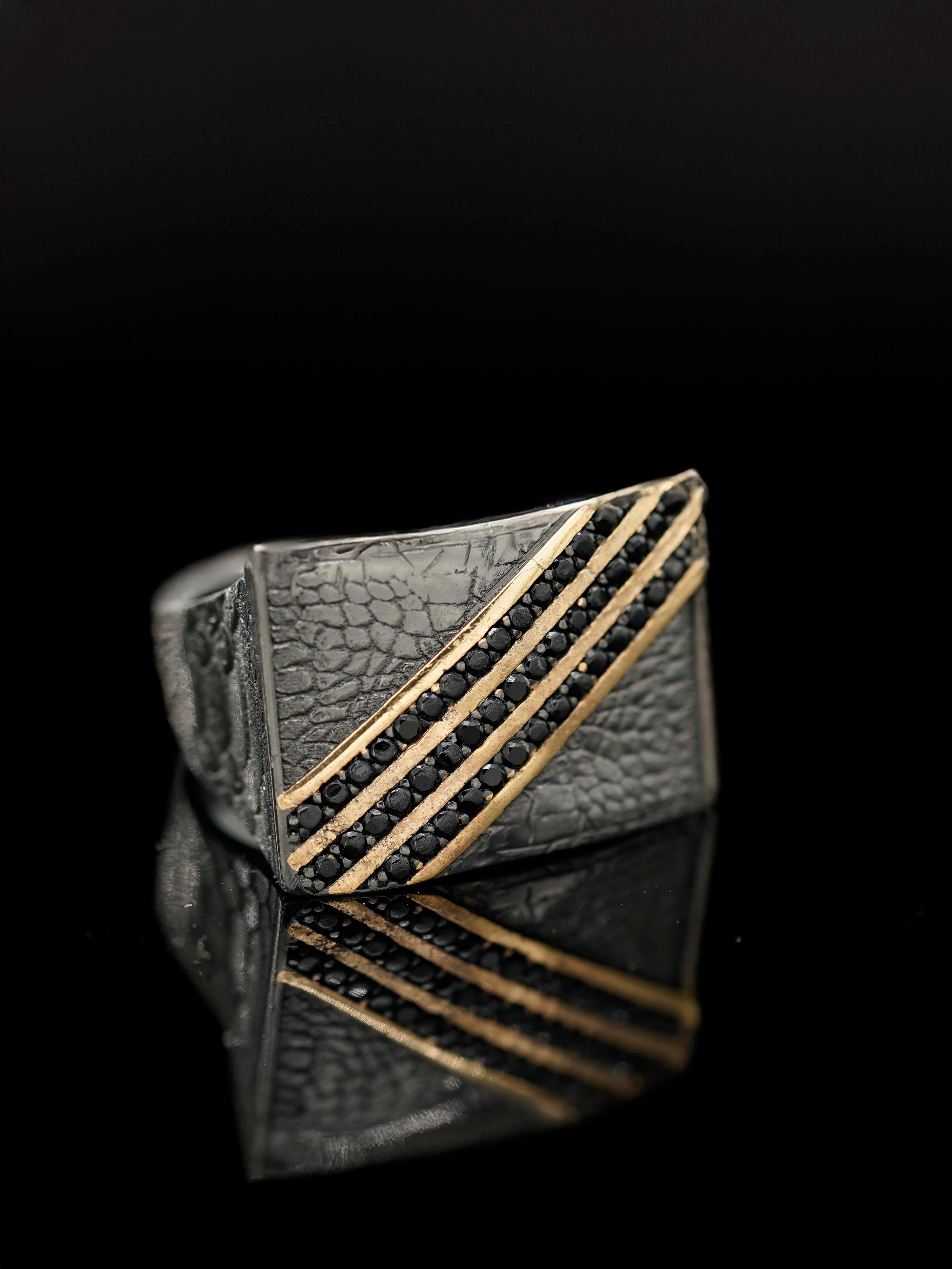 Premium World of Stones Ring