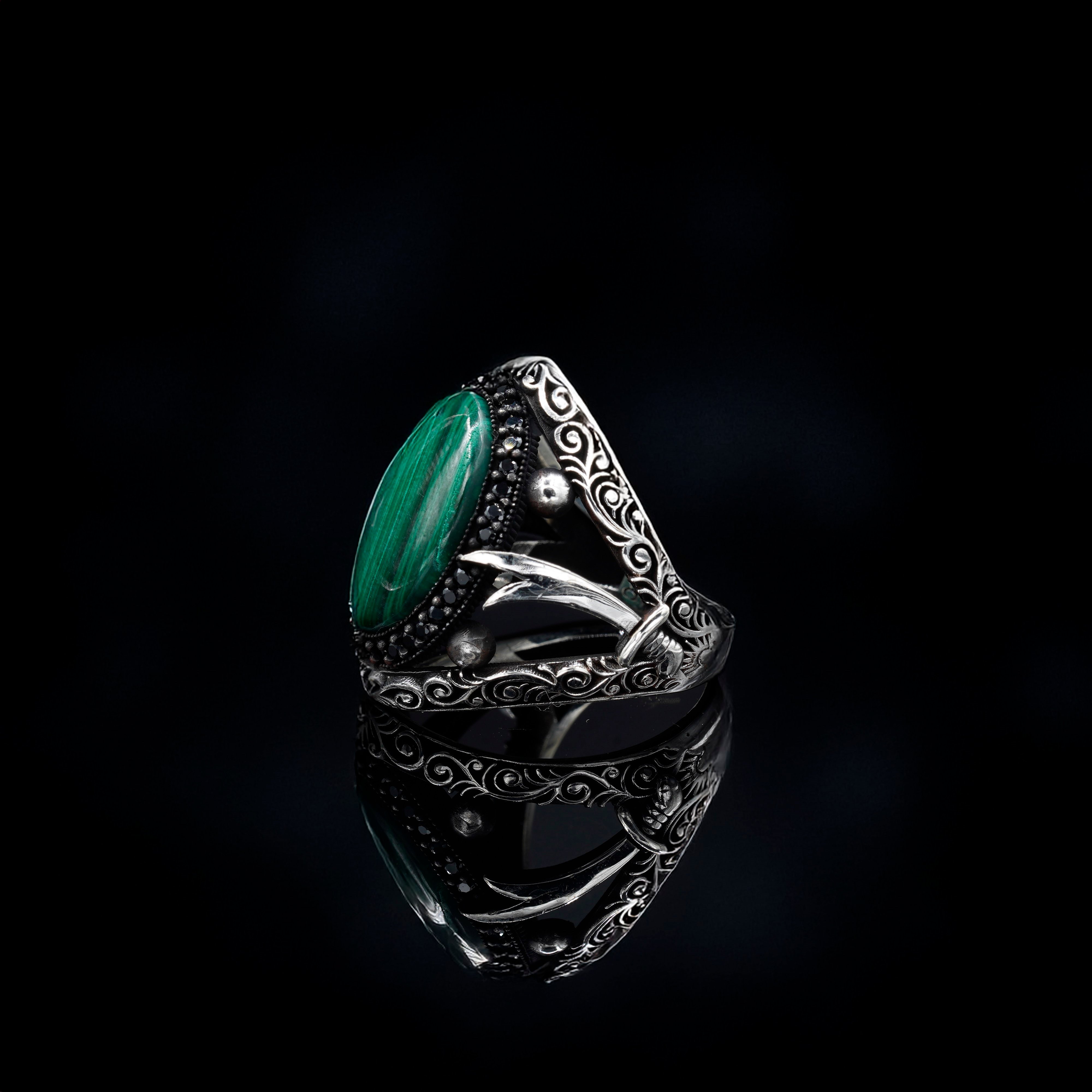Unique Ring