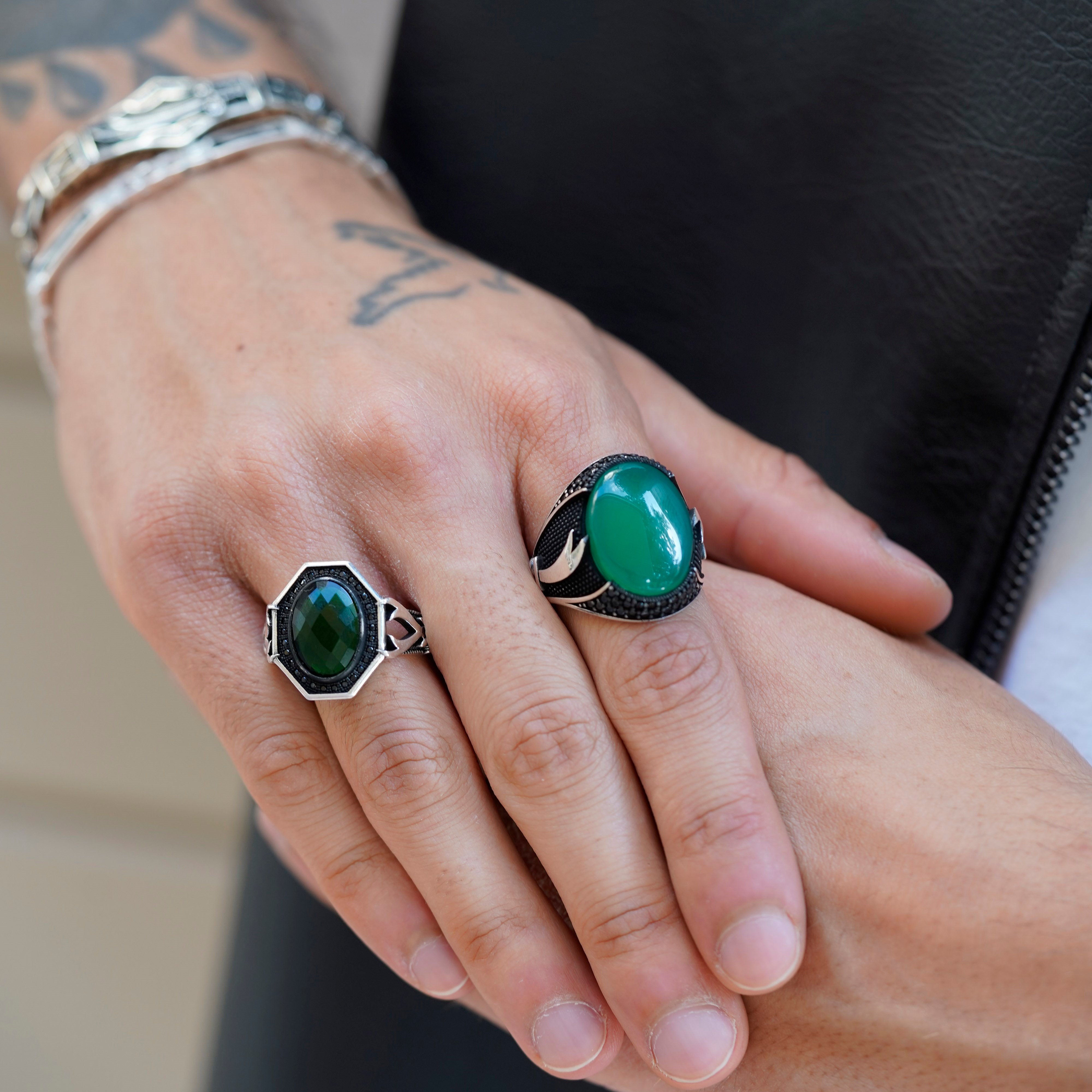 Unique Ring