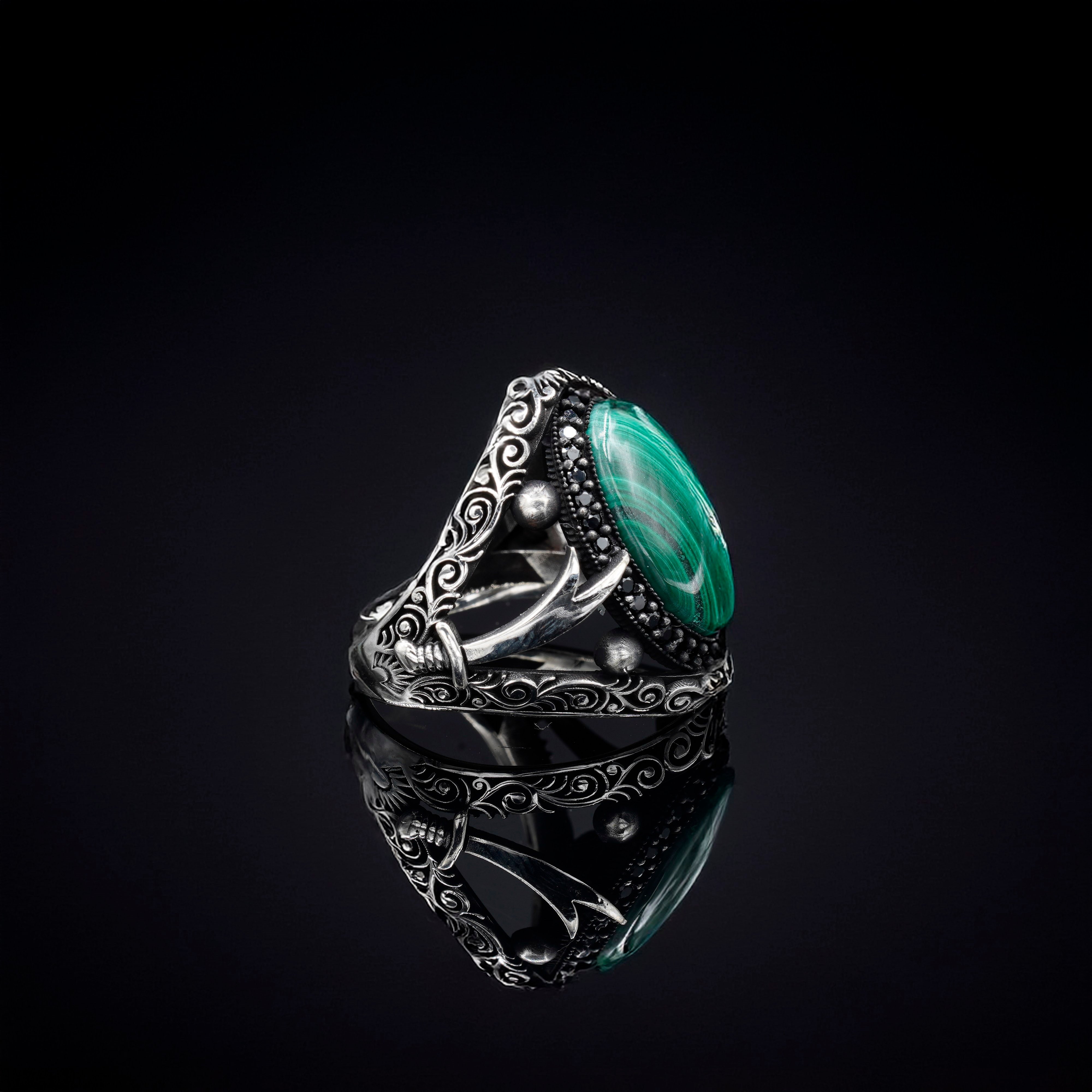 Unique Ring
