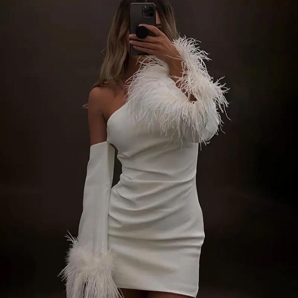 Beyaz Tek Omuz Mini Tasarım Elbise