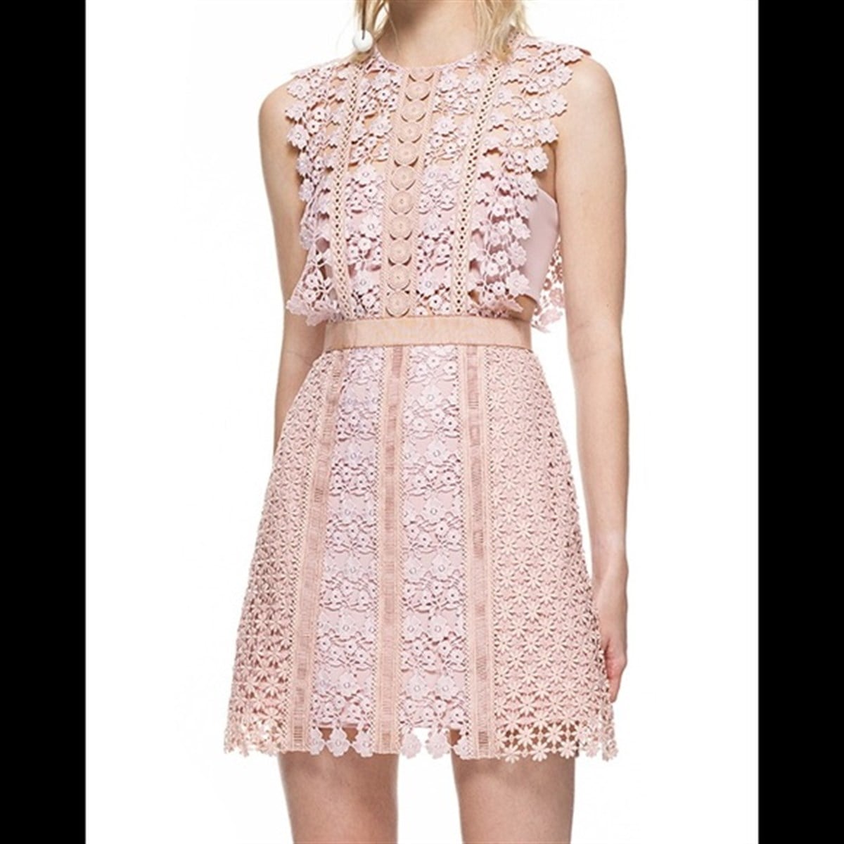 PEMBE MİNİ DANTEL TASARIM ELBİSE