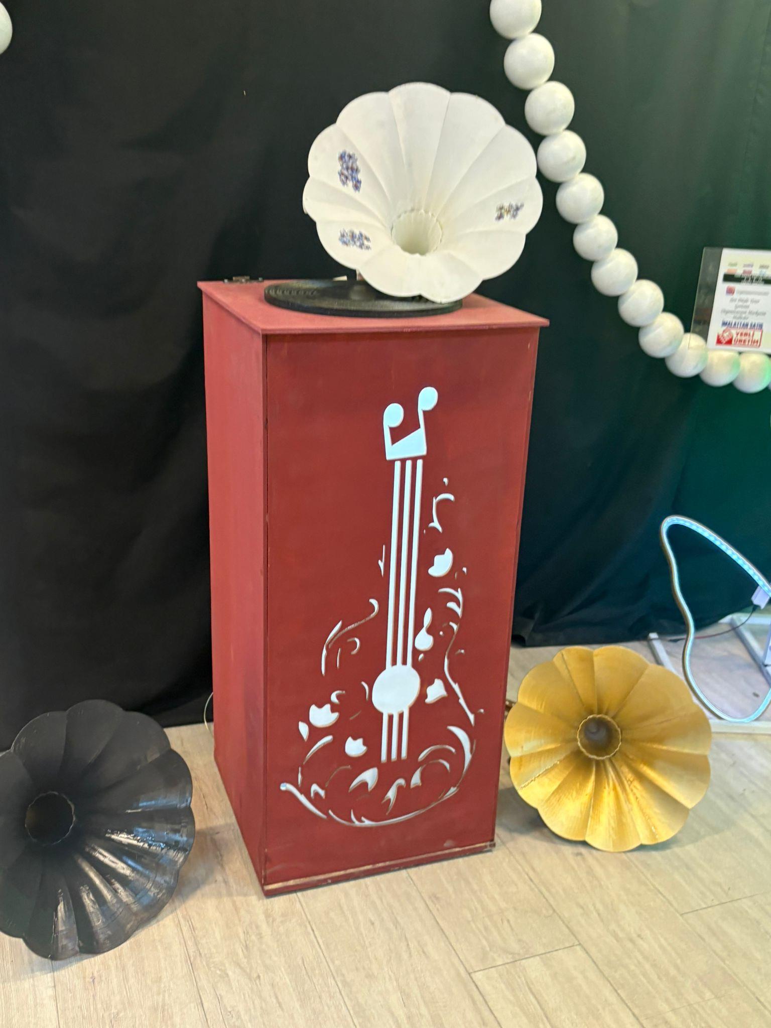 dekoratif gramafon gitar