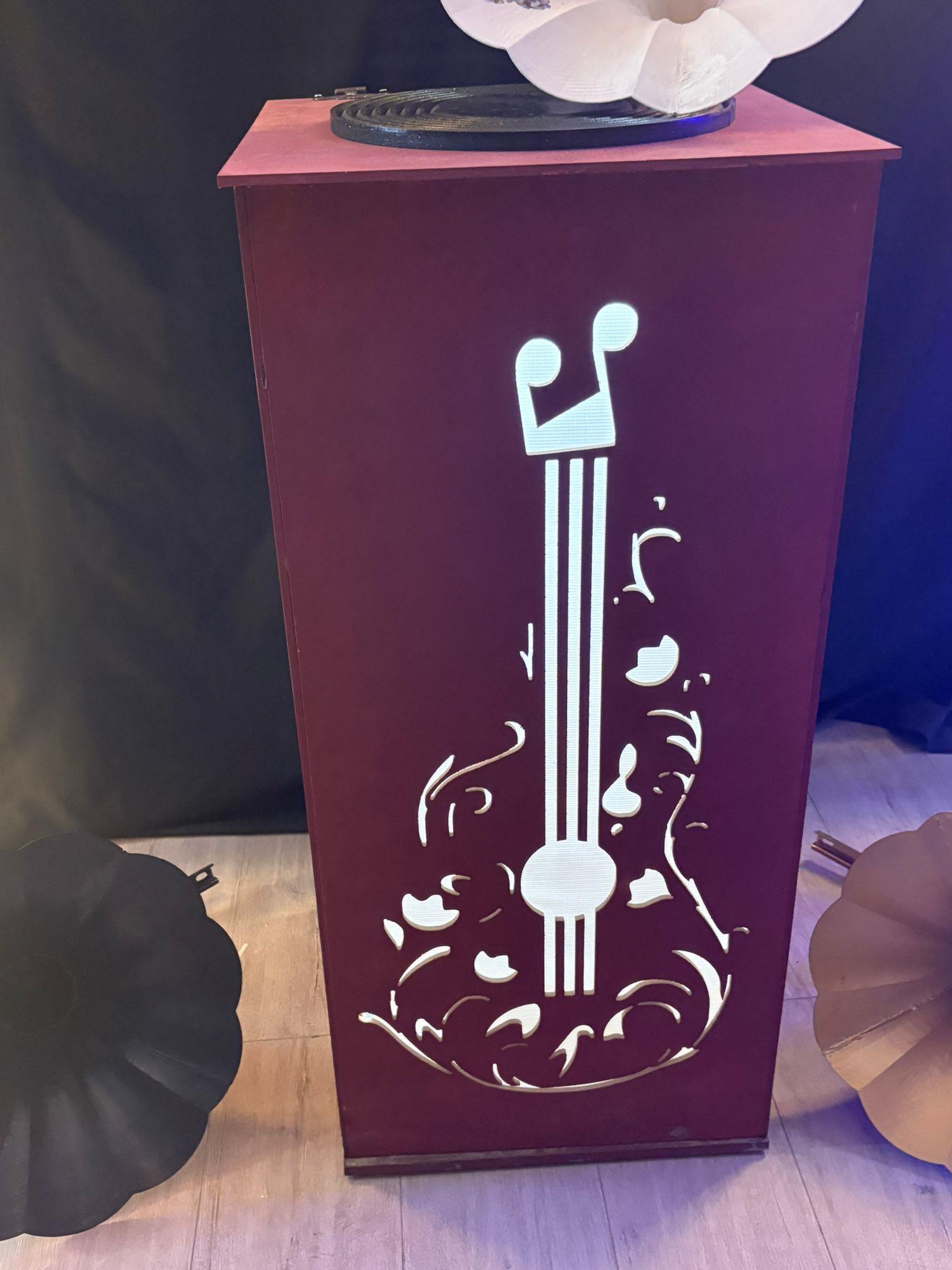 dekoratif gramafon gitar