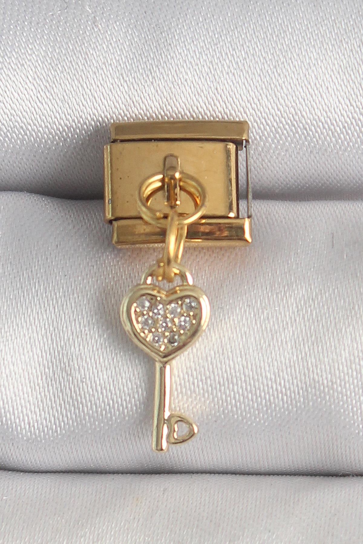 316L Çelik Gold Renk Sallantı Zirkon Taşlı Kalpli Anahtar Model Nomination Charm