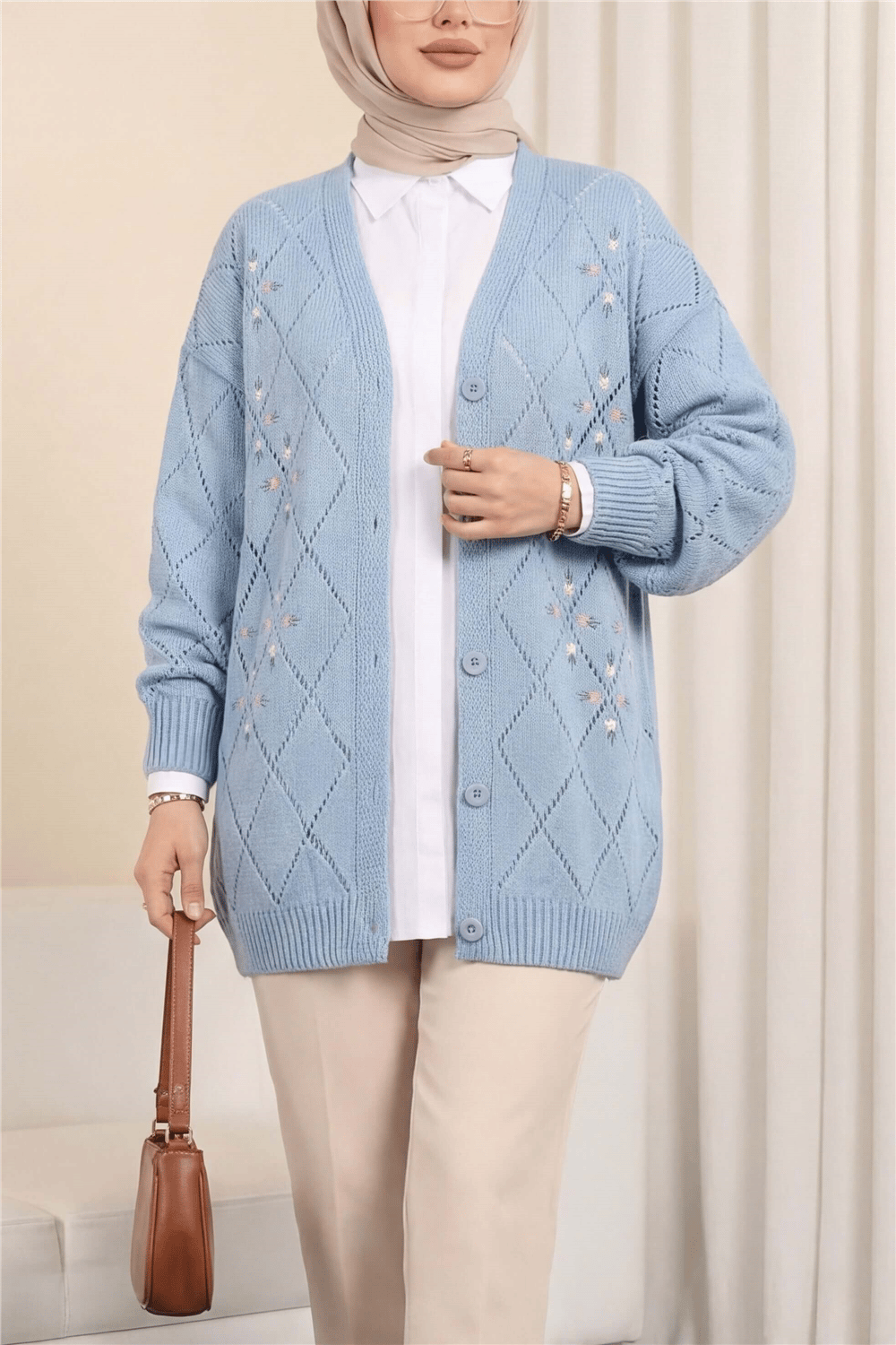 Ajurlu Çiçek Nakışlı Düğmeli Triko Hırka     -Mavi-Triko Hırka-109-0055-R31