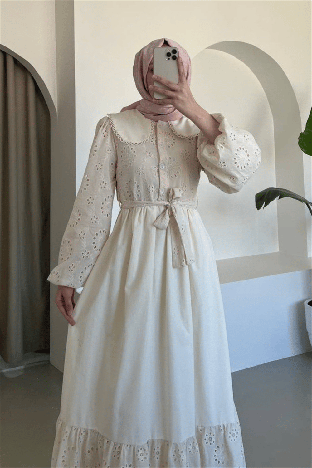 Bebe Yaka Yarım Düğmeli Fistolu Elbise  -Bej-Elbise-144-1003-R56
